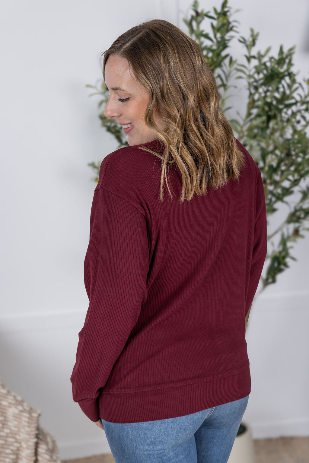 Corrine Ribbed Pullover Top - Burgundy