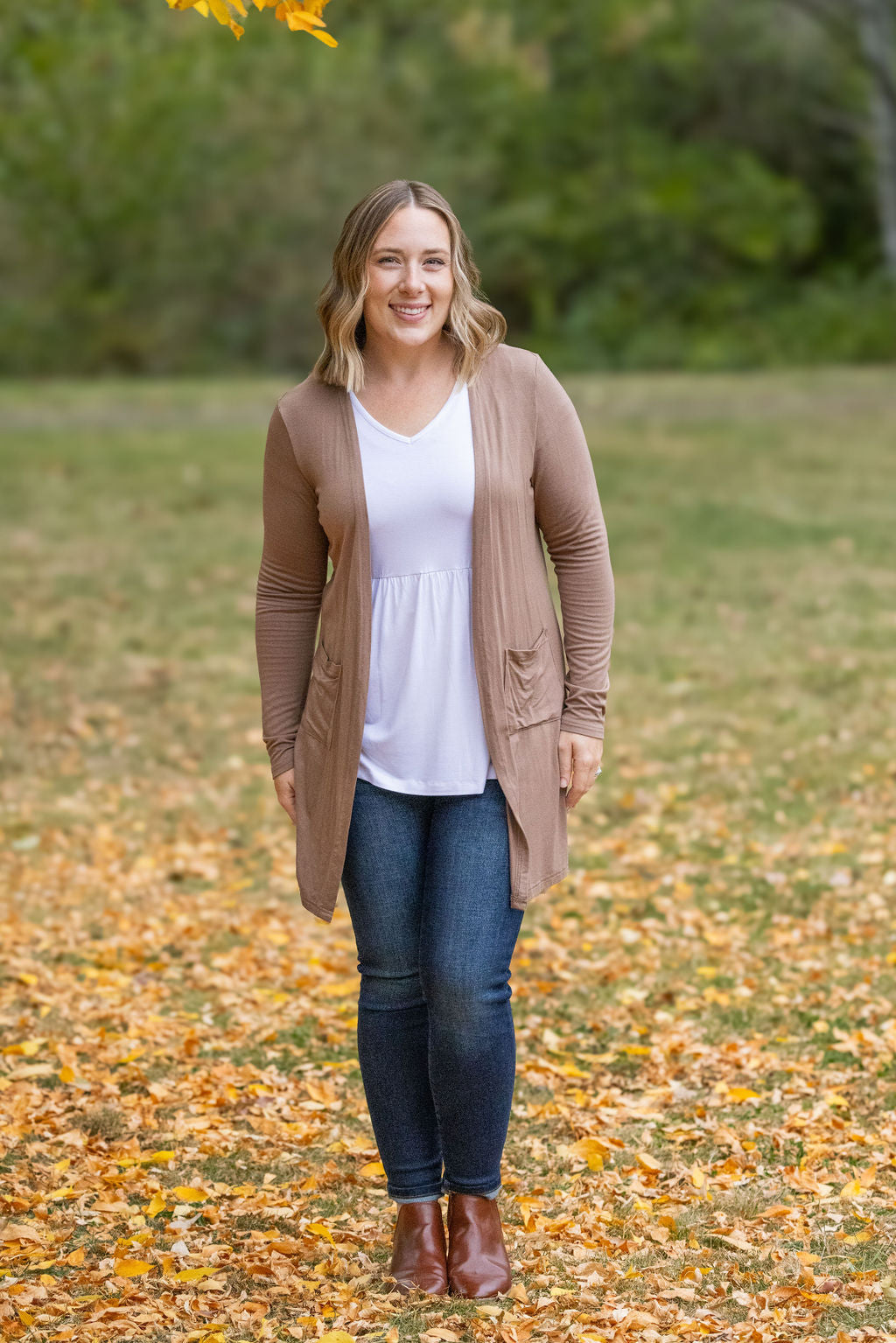 Classic Cardigan - Mocha