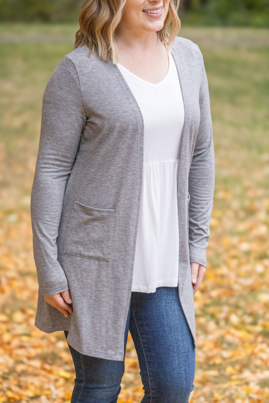 Classic Cardigan - Light Grey