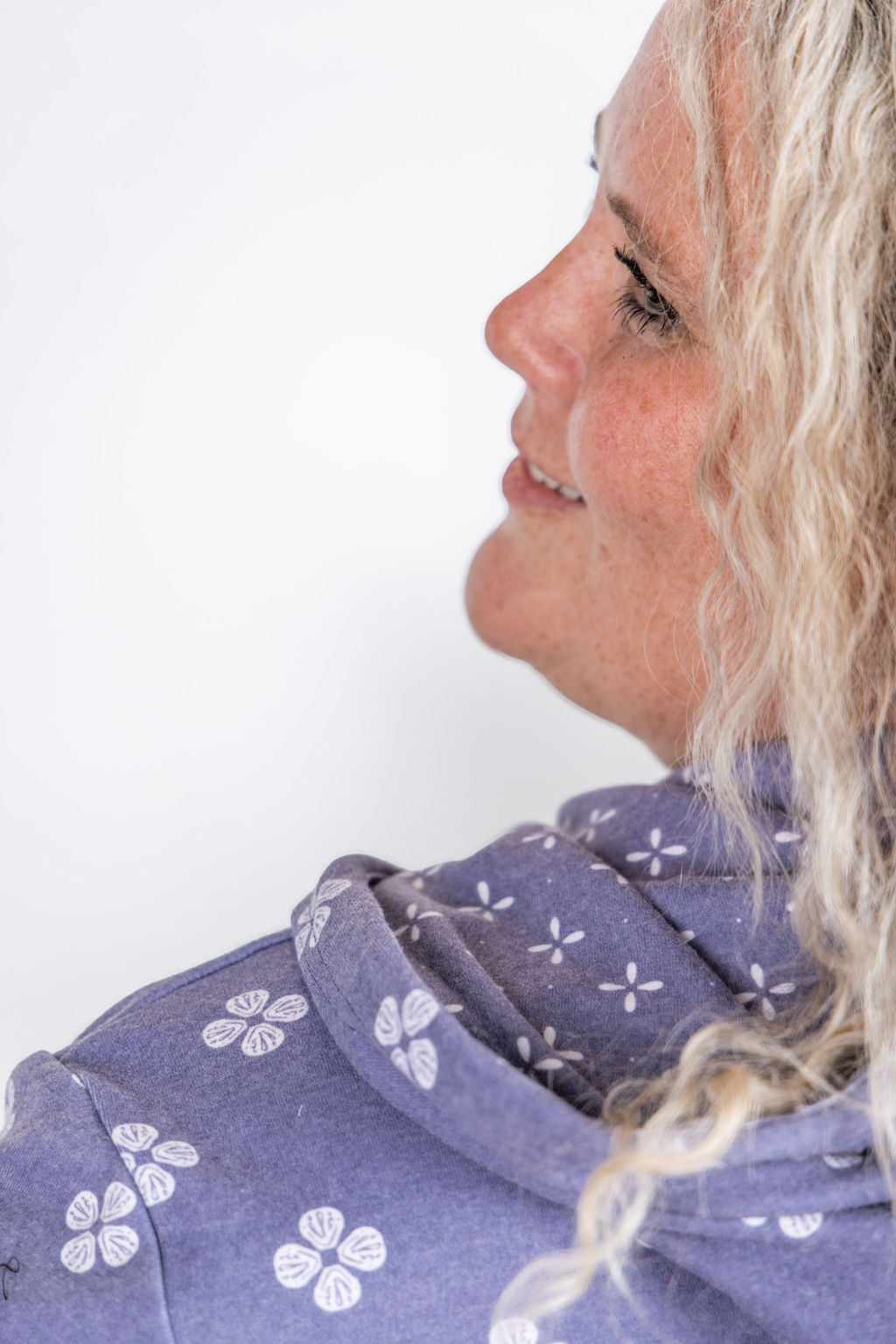 Hailey Pullover Hoodie - Slate Purple Floral