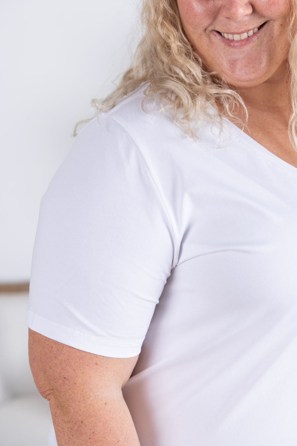 Olivia Tee - Solid Colors