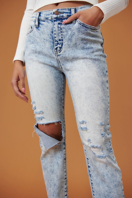 High Rise Distressed Skinny