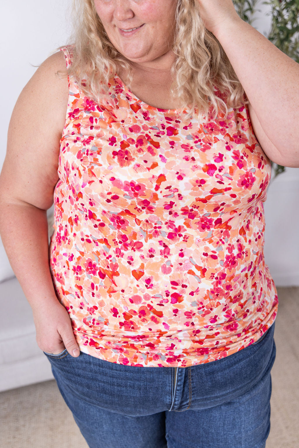 Luxe Crew Tank - Peach Floral Abstract