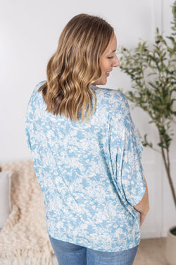 Darcy Dolman - Blue and Ivory Abstract
