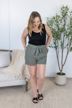 Libby Linen Shorts - Olive
