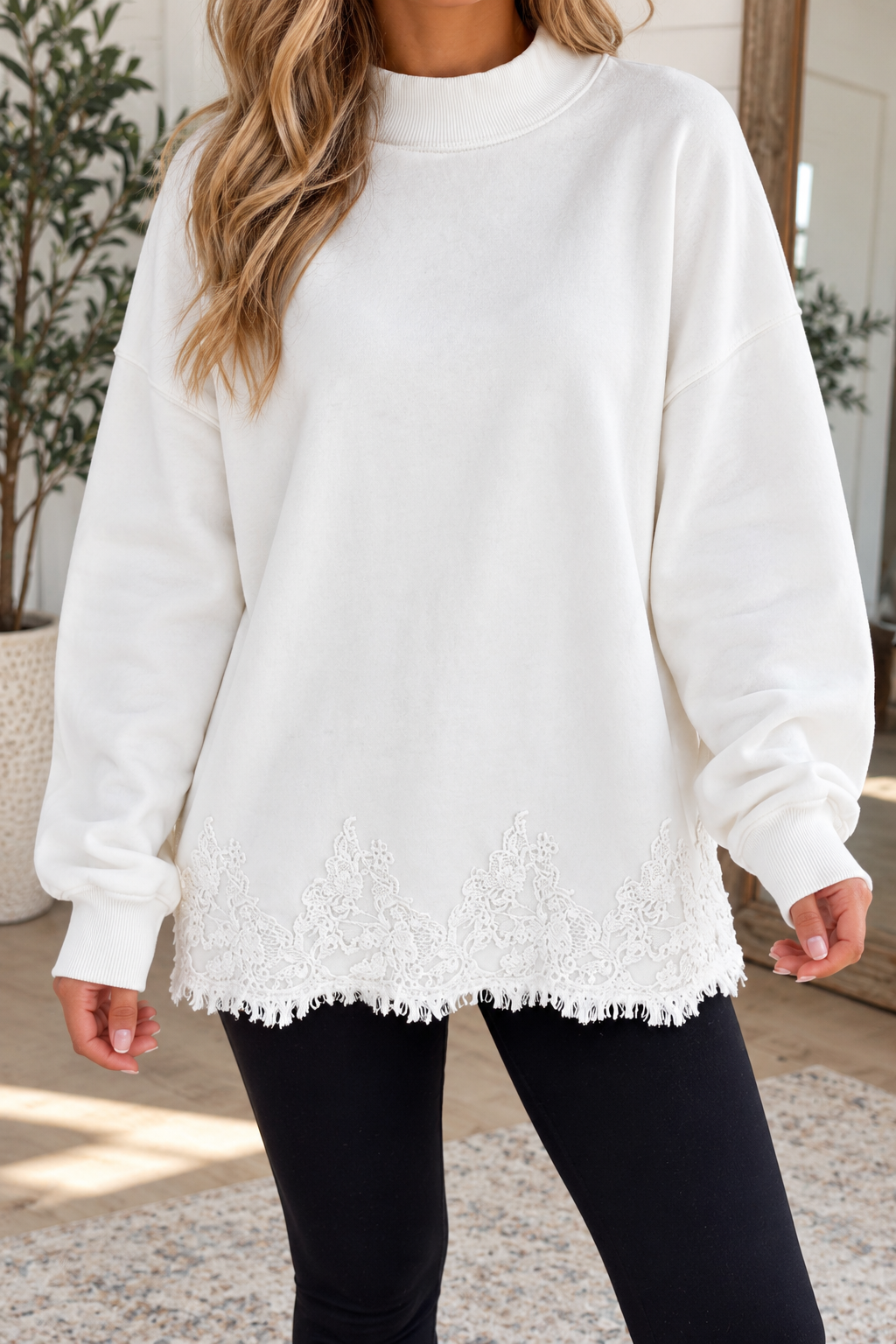 Lace Splicing Hem Sweatshirt WTW