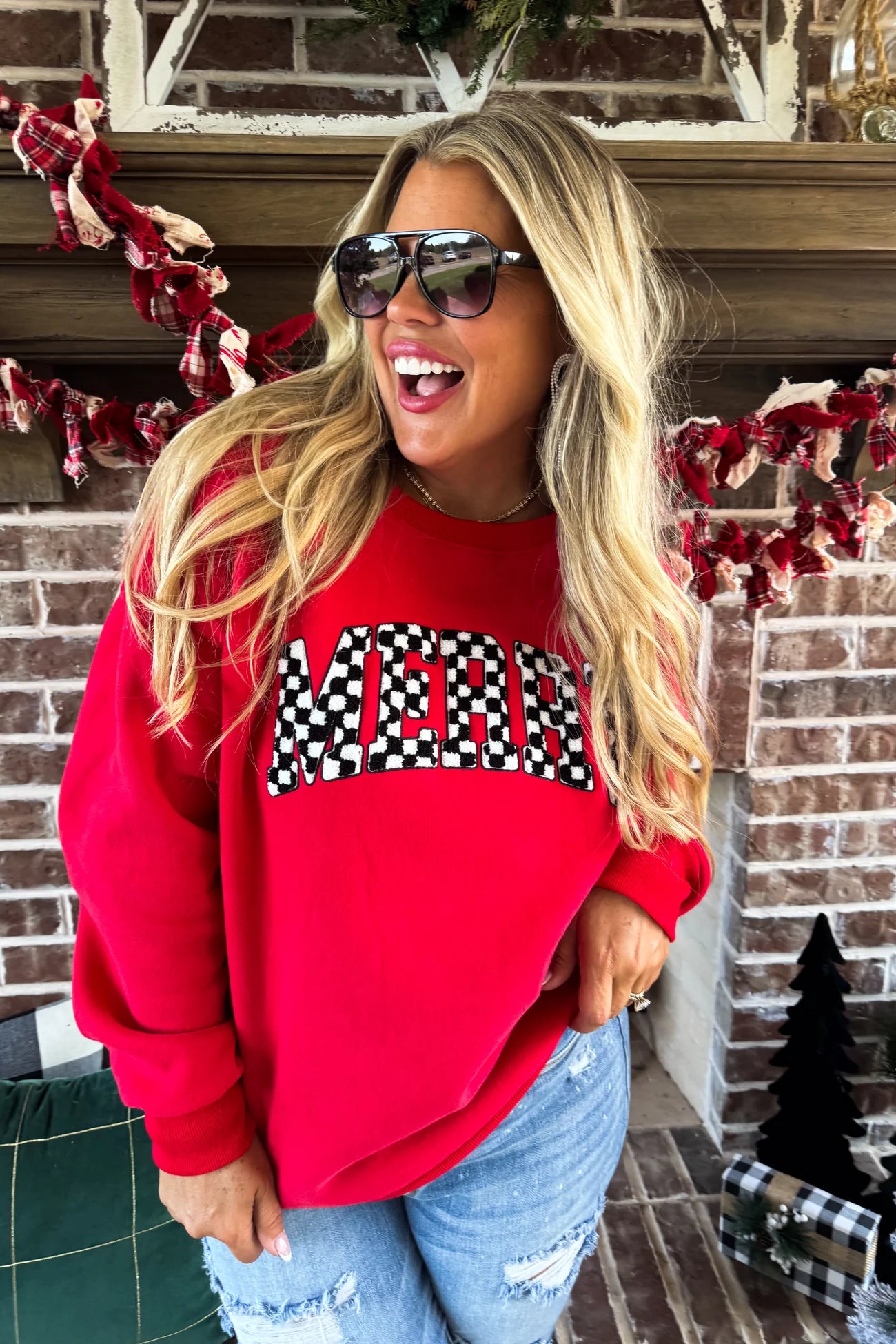 PREORDER- MERRY CHECKERED LETTER SWEATSHIRT