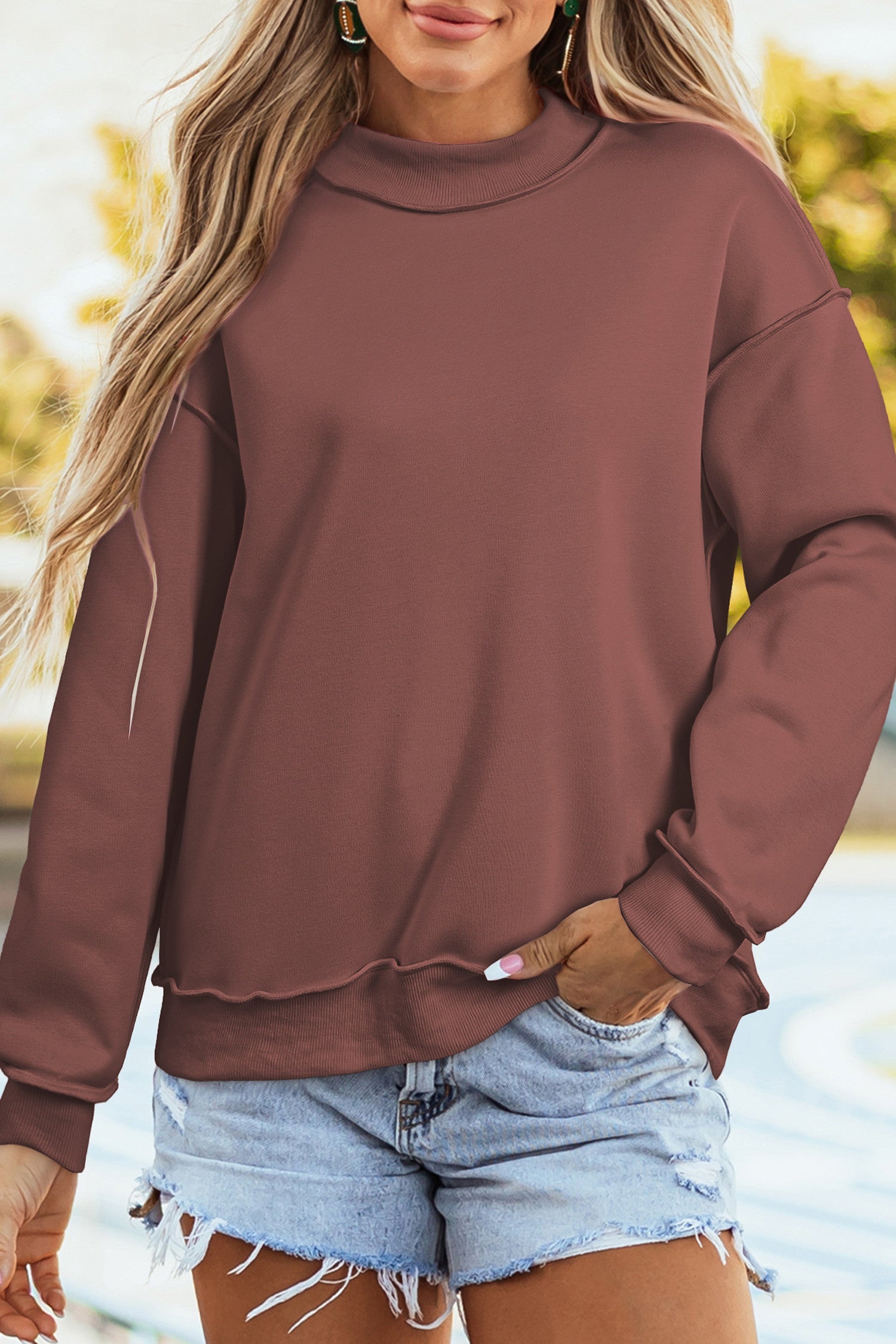 Oversize Mock Neck Sweatshirt WTW