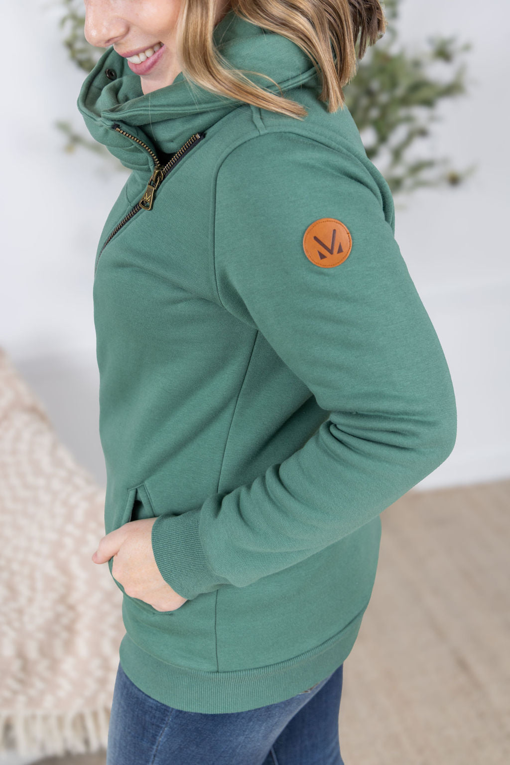 Quinn ZipUp Cowl - Fern