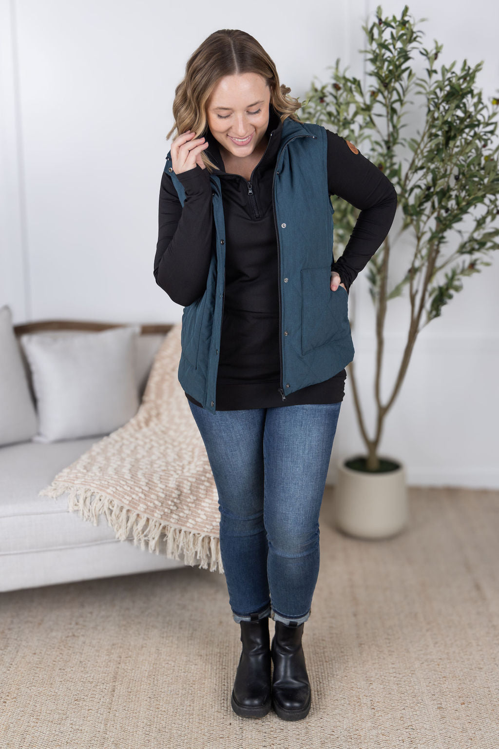 Remy Zip Up Vest - Teal