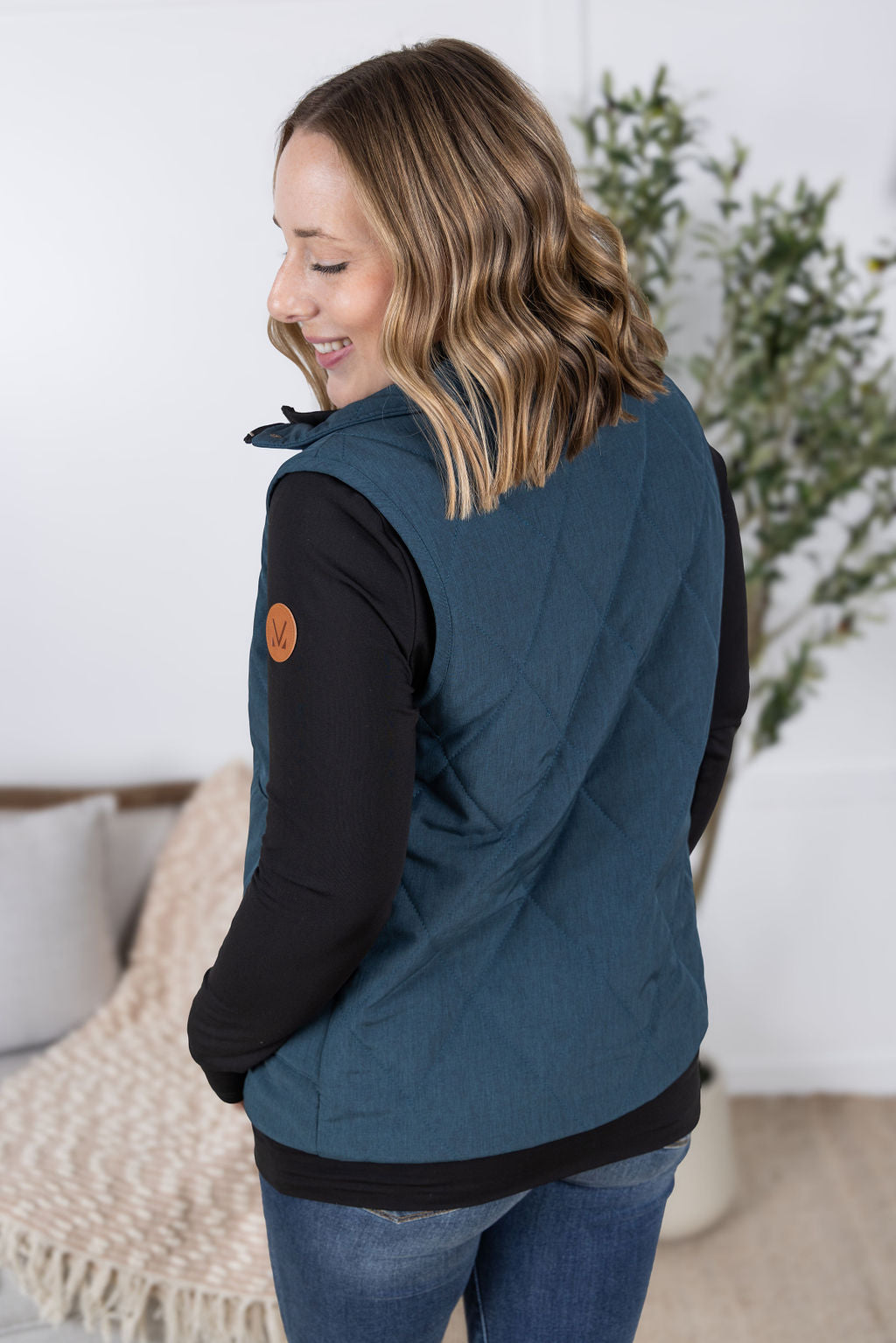 Remy Zip Up Vest - Teal