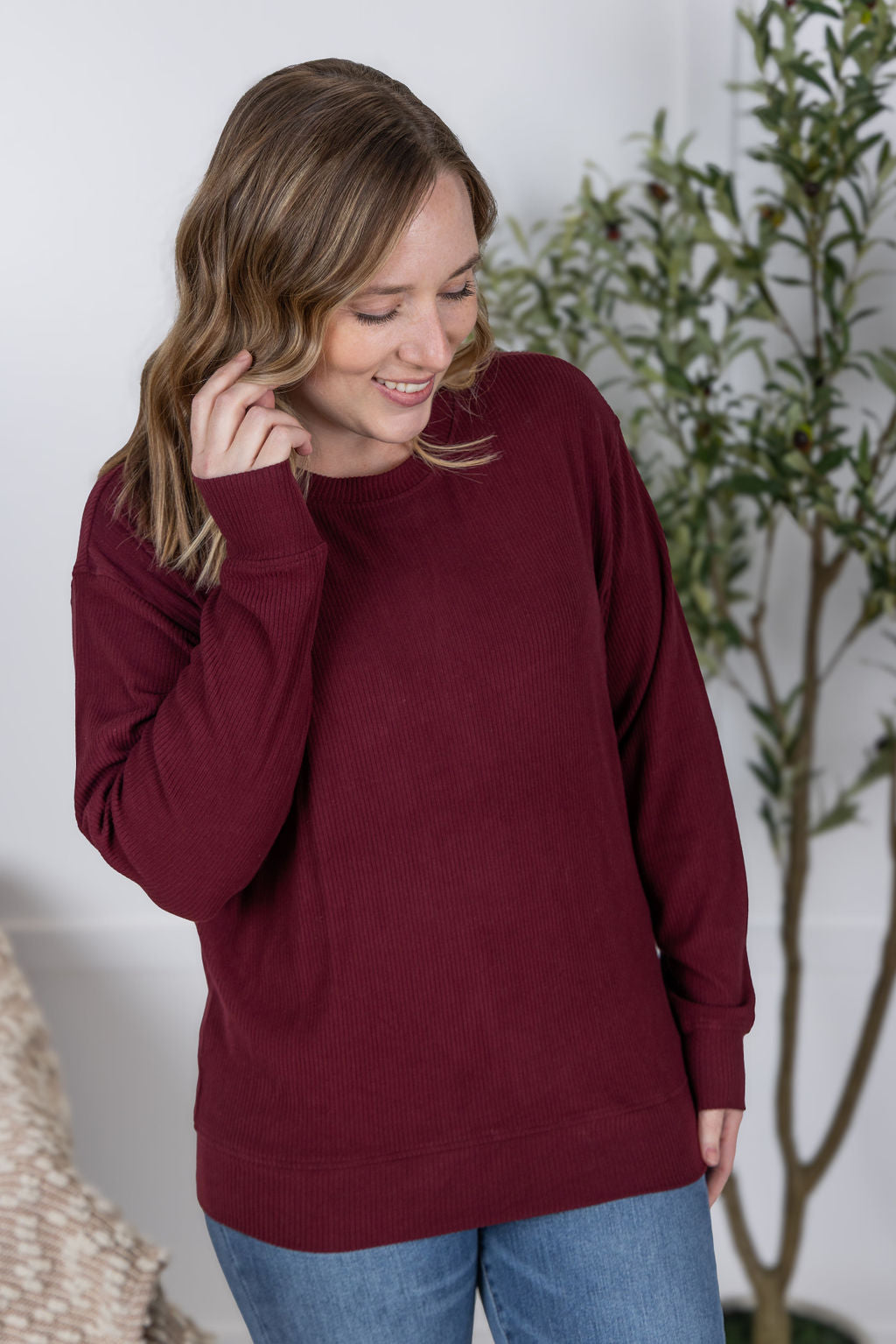 Corrine Ribbed Pullover Top - Burgundy