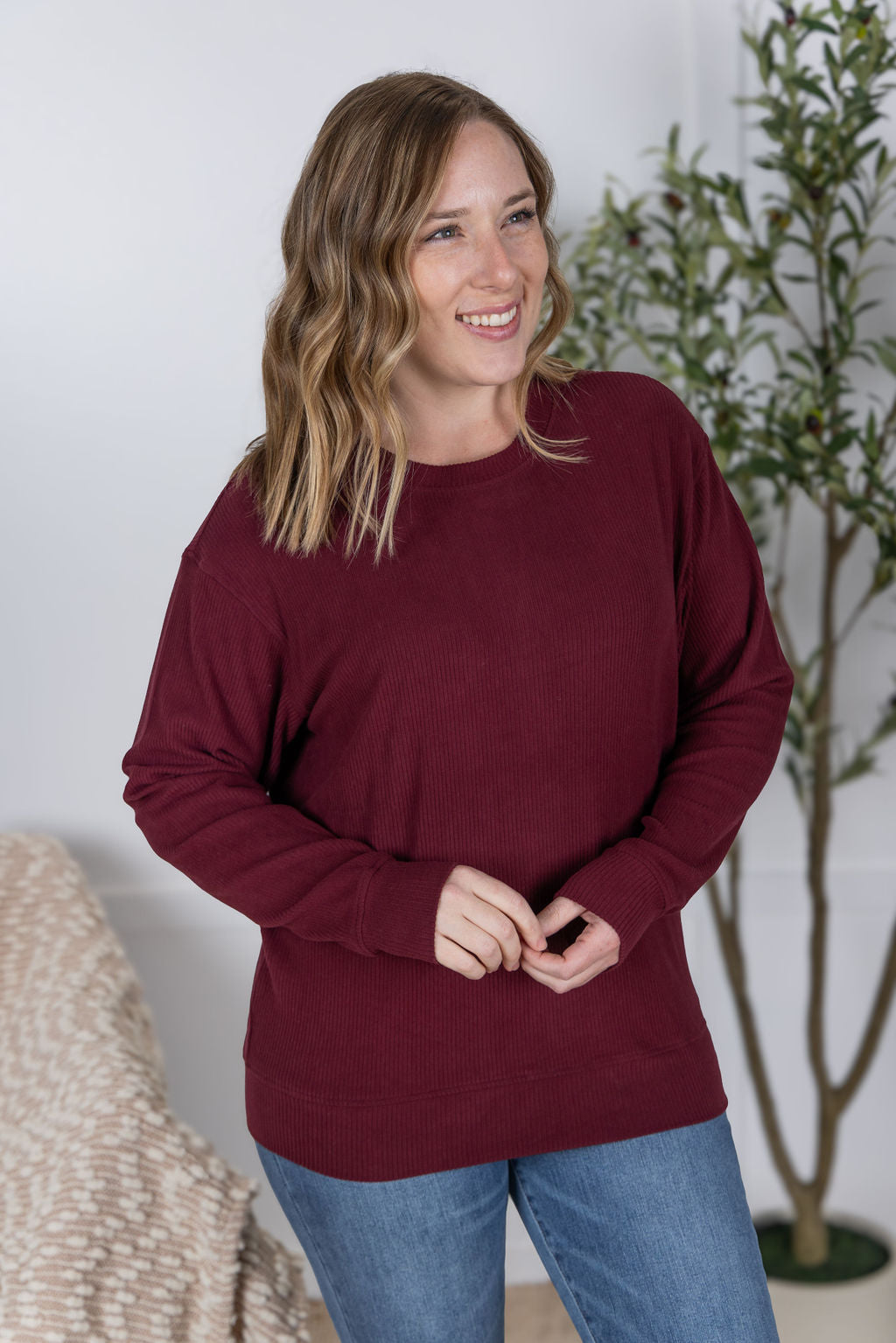 Corrine Ribbed Pullover Top - Burgundy