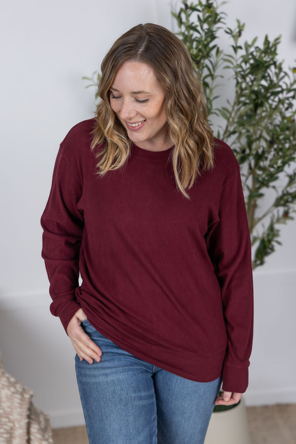Corrine Ribbed Pullover Top - Burgundy