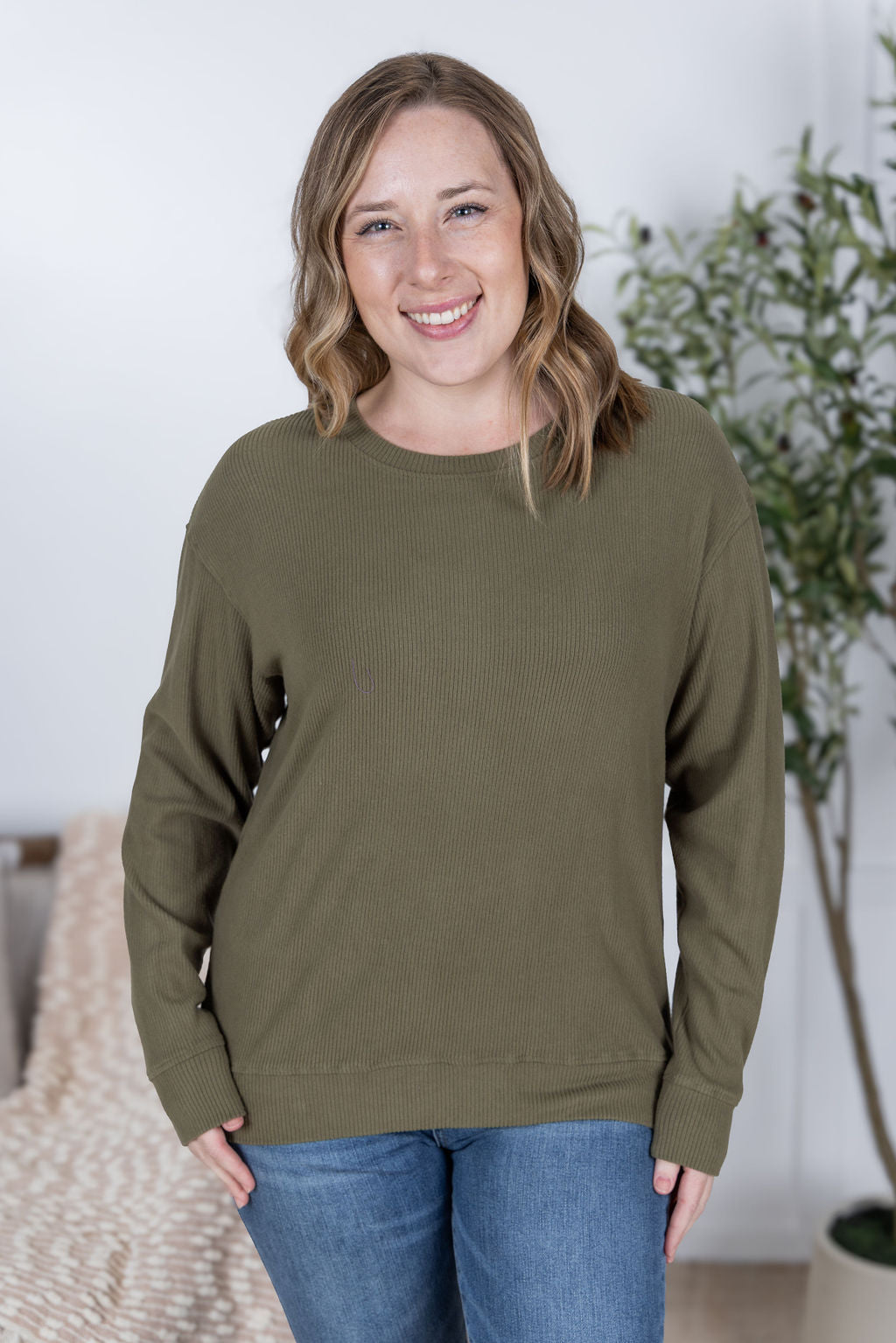 Corrine Ribbed Pullover Top - Olive