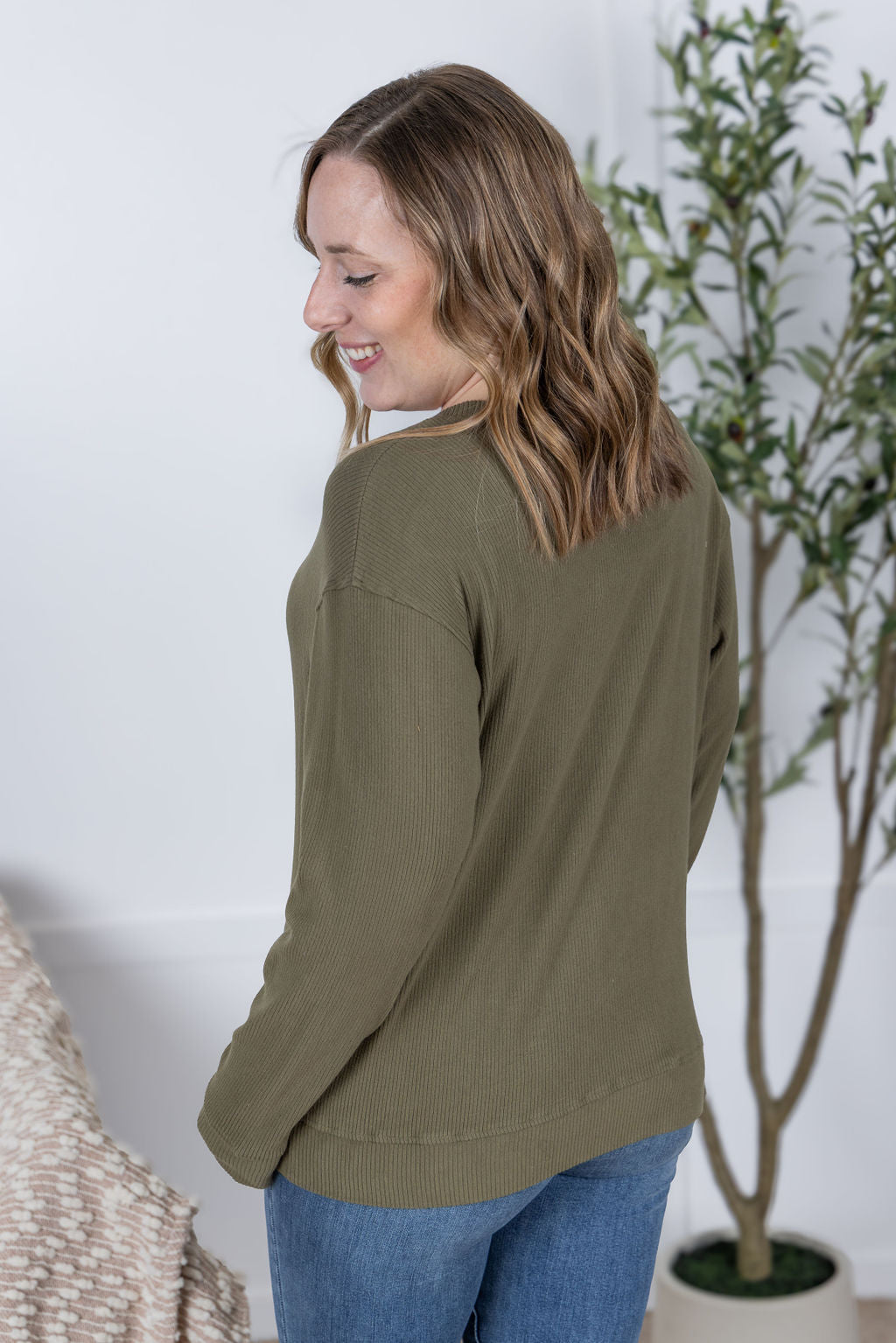 Corrine Ribbed Pullover Top - Olive