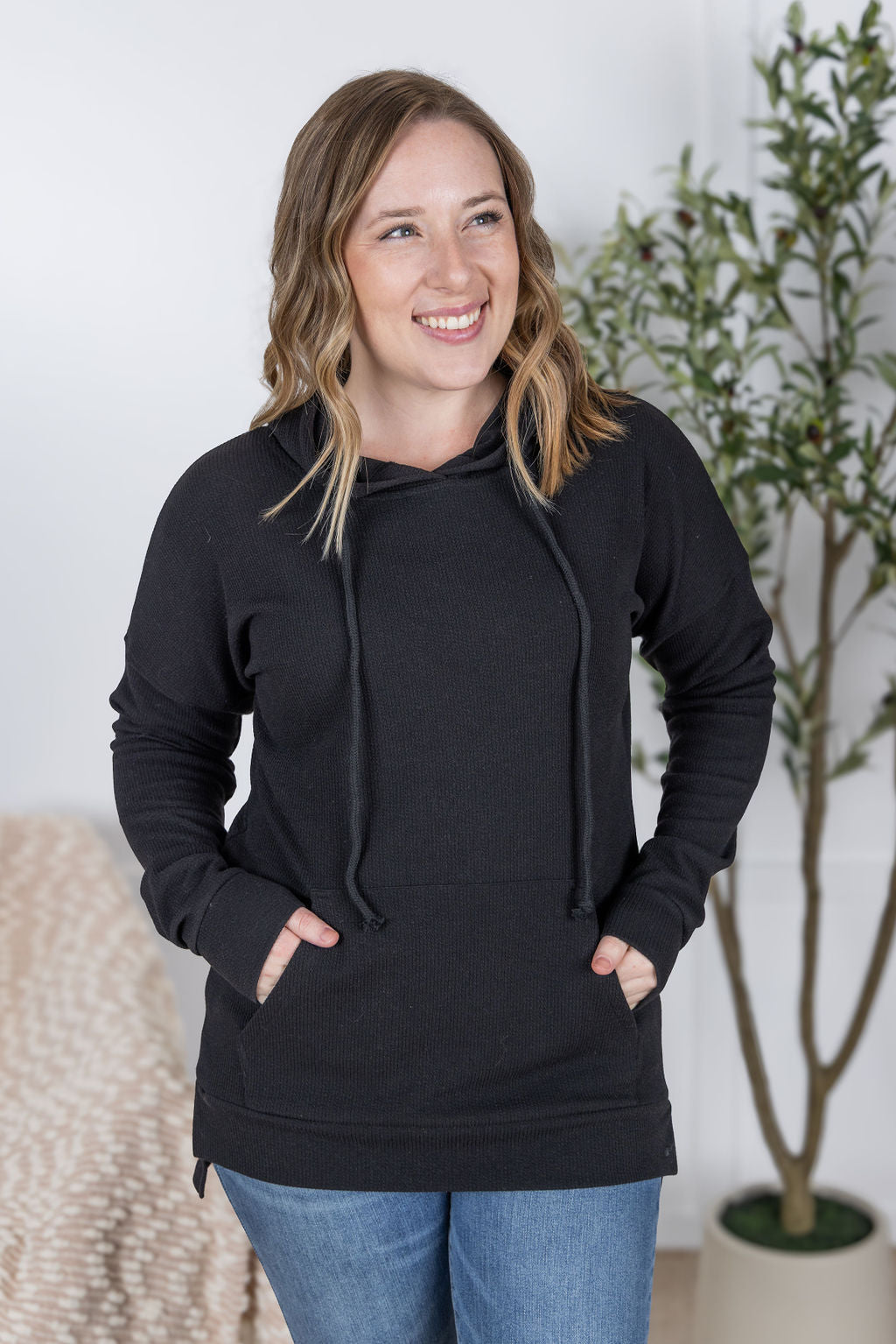 Kacey Ribbed Hoodie - Black
