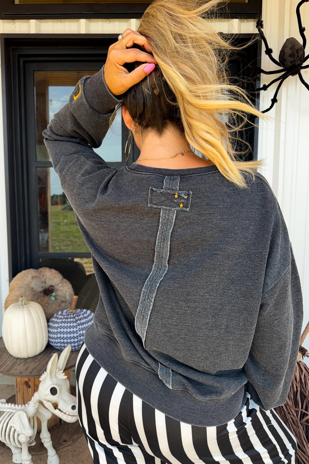PREORDER- GHOST IN BLOOM PULLOVER