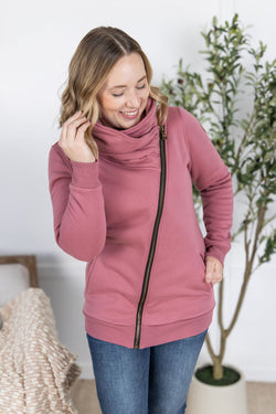 Quinn ZipUp Cowl - Mulberry