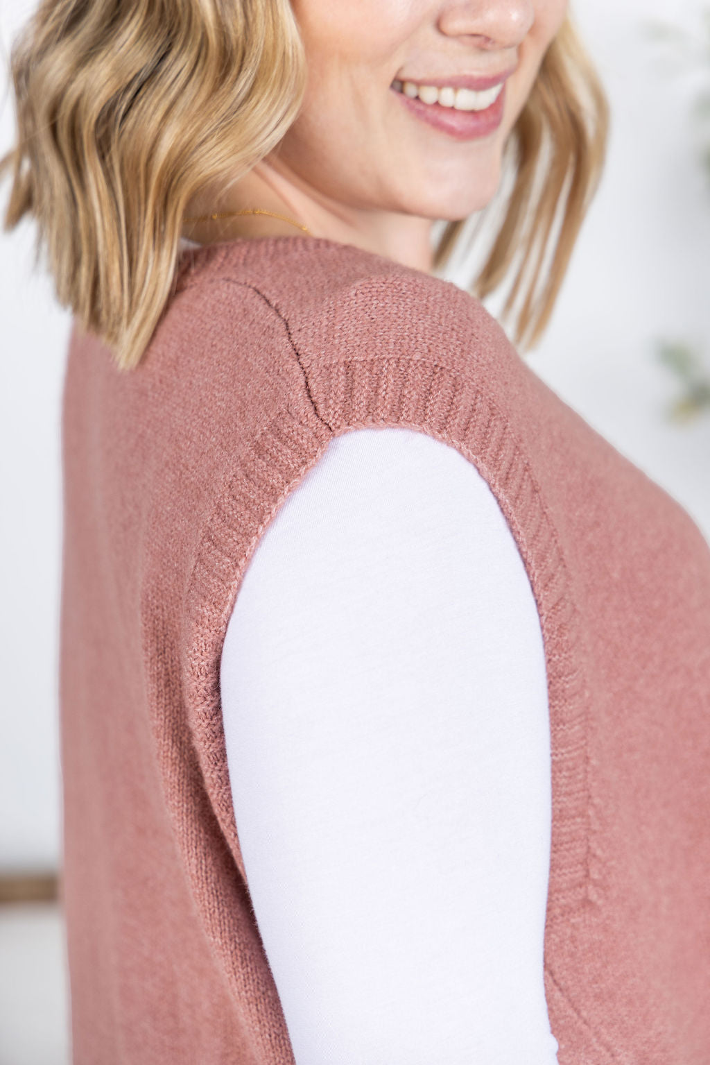Tunic Sweater Vest - Rose