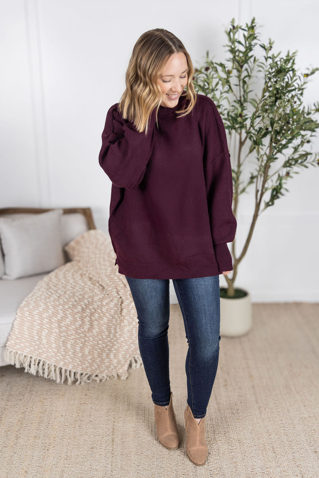 Aurora Cozy Sweater - Burgundy