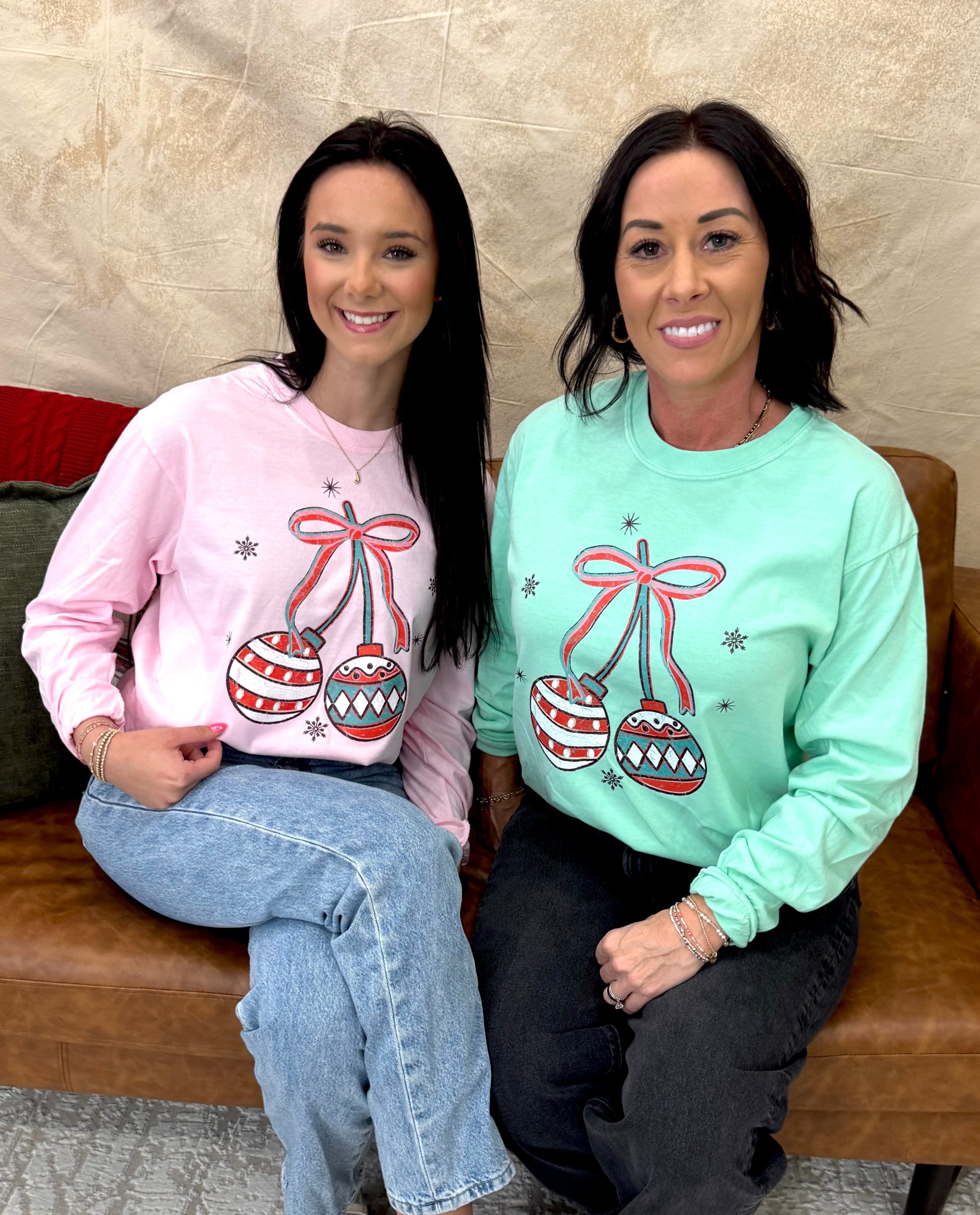 Distressed Ornament Short or Long Sleeve Graphic Tees