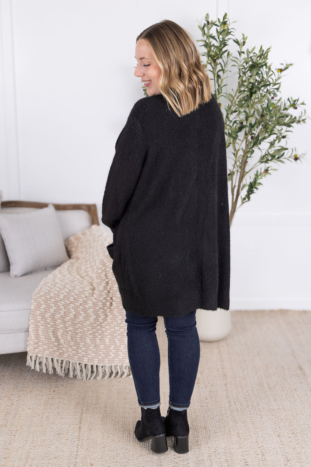 Madison Cozy Cardigan - Black