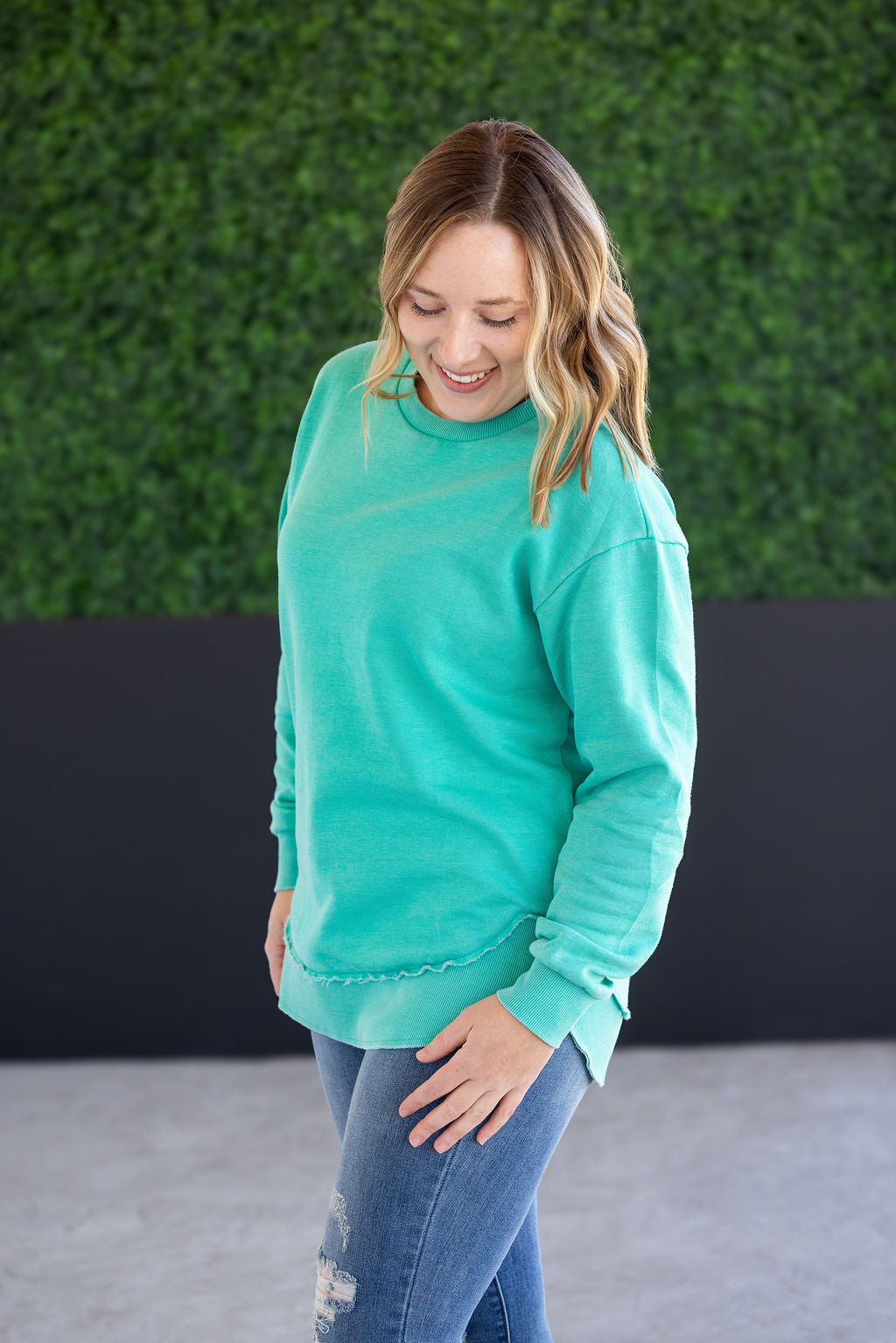 Vintage Wash Pullover - Caribbean Green