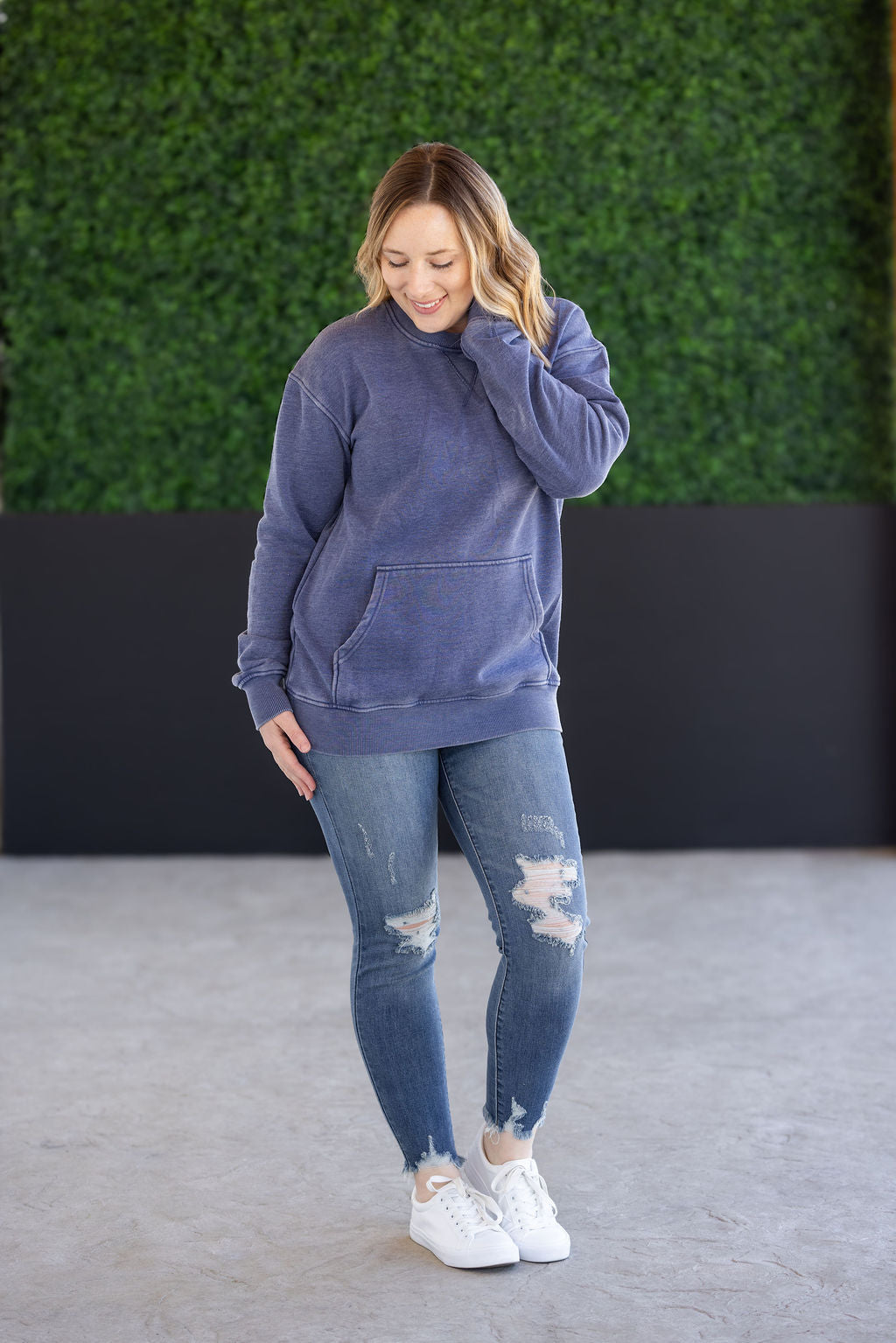 Vintage Wash Pocket Pullover - Nautical Navy