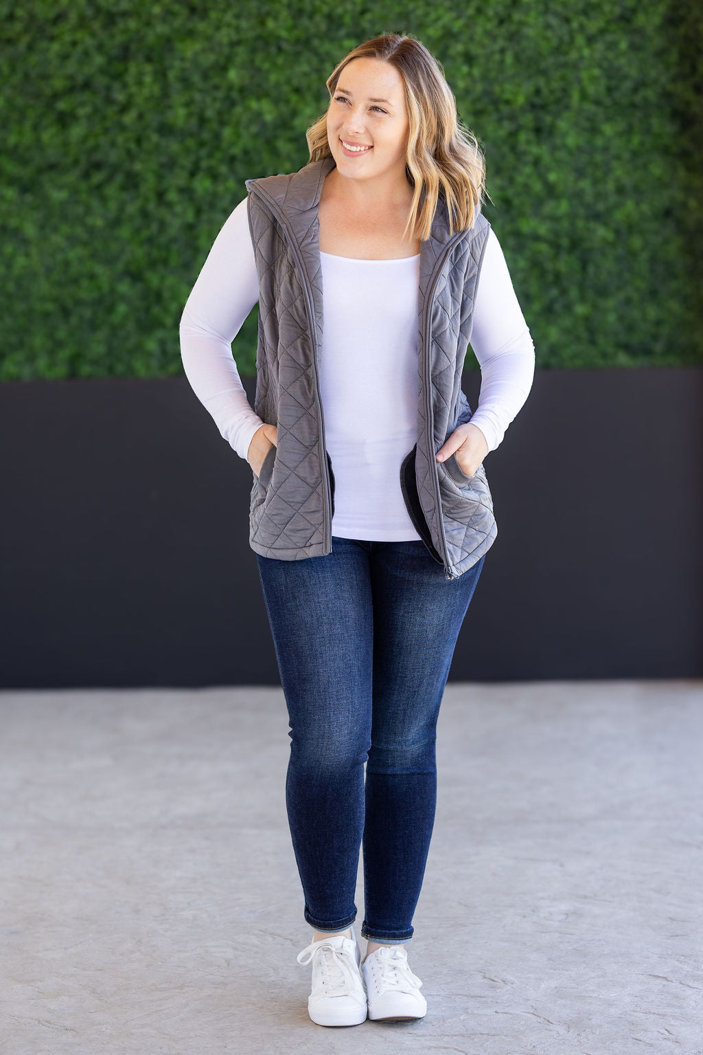 Heather Hooded Vest - Grey