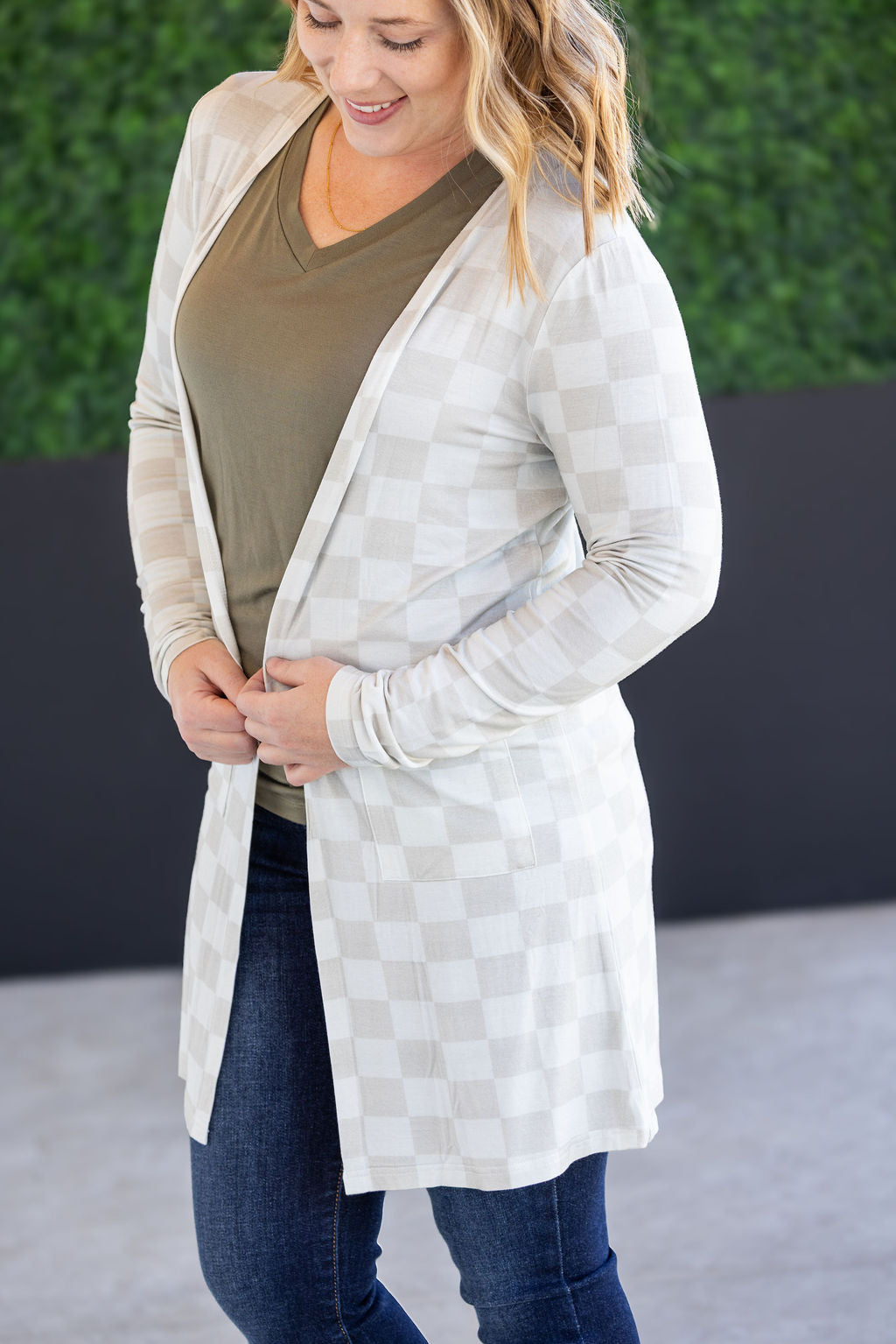 Classic Cardigan - Neutral Checkers