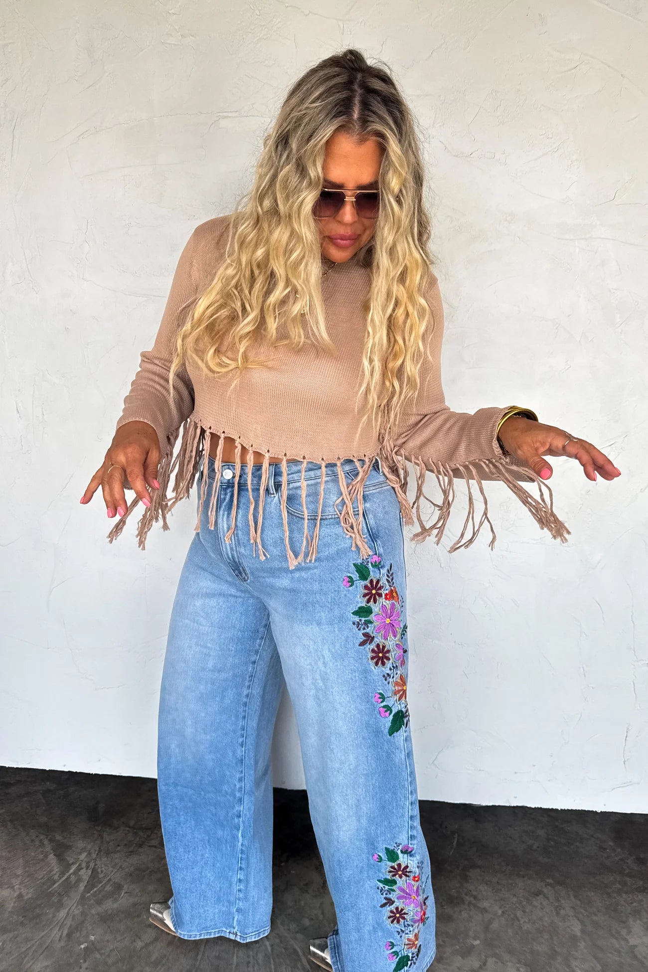 PREORDER- EVIE FLORAL EMBROIDERED JEANS