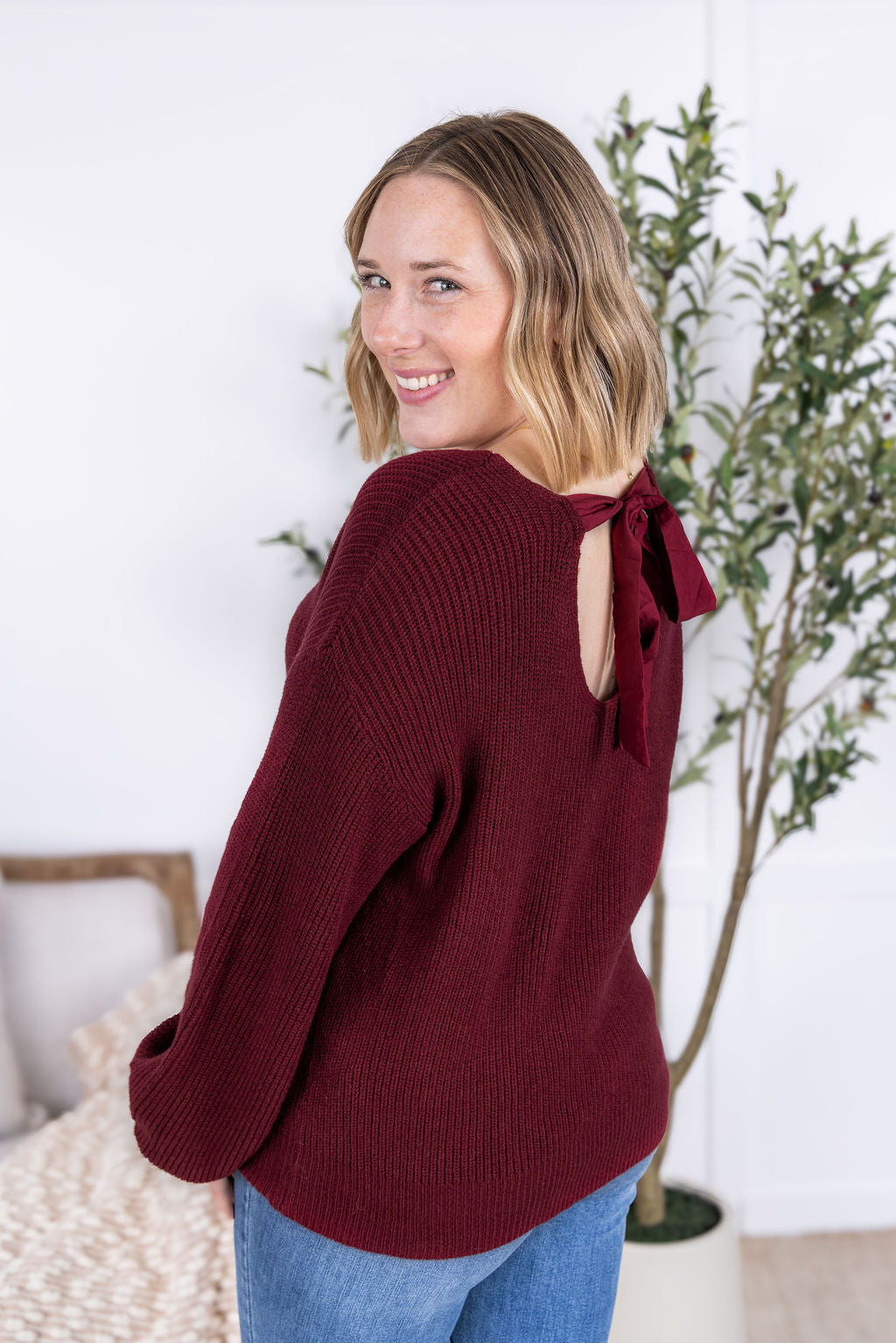 Bethany Bow Knit Sweater - Burgundy