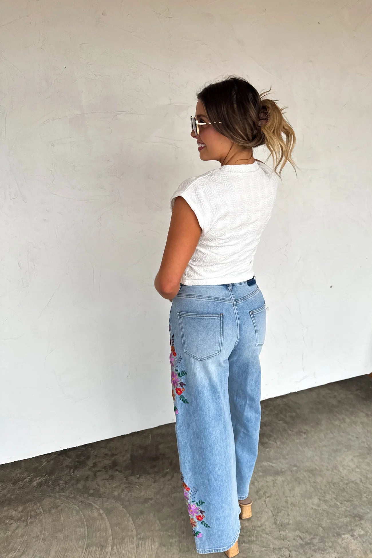 PREORDER- EVIE FLORAL EMBROIDERED JEANS