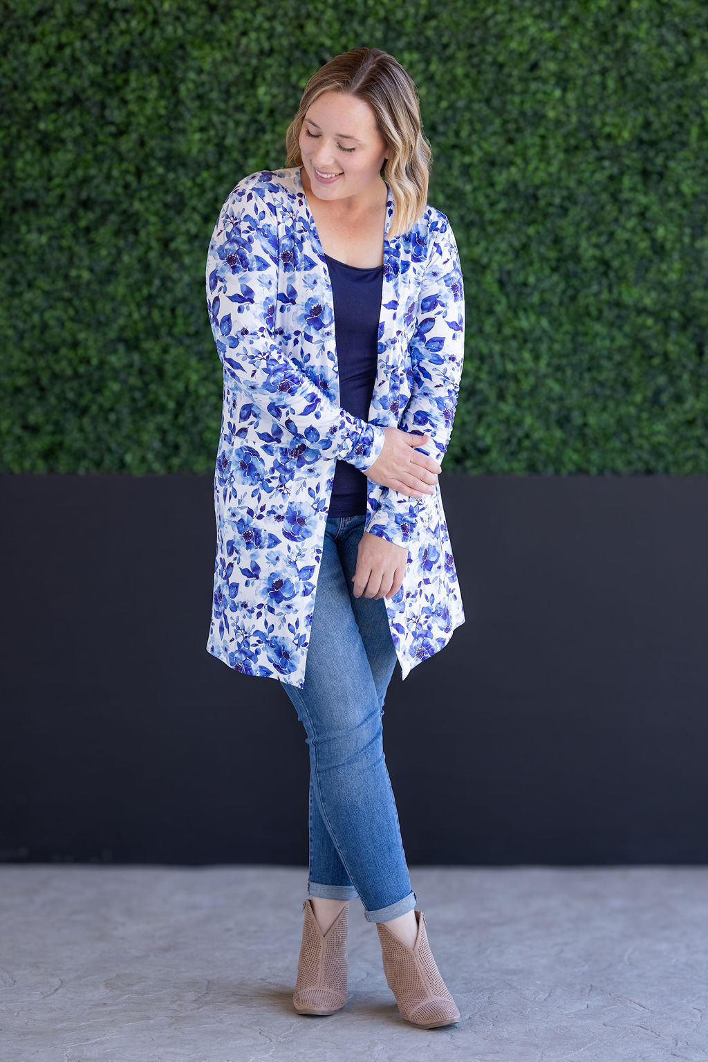 Classic Cardigan - Sapphire Floral