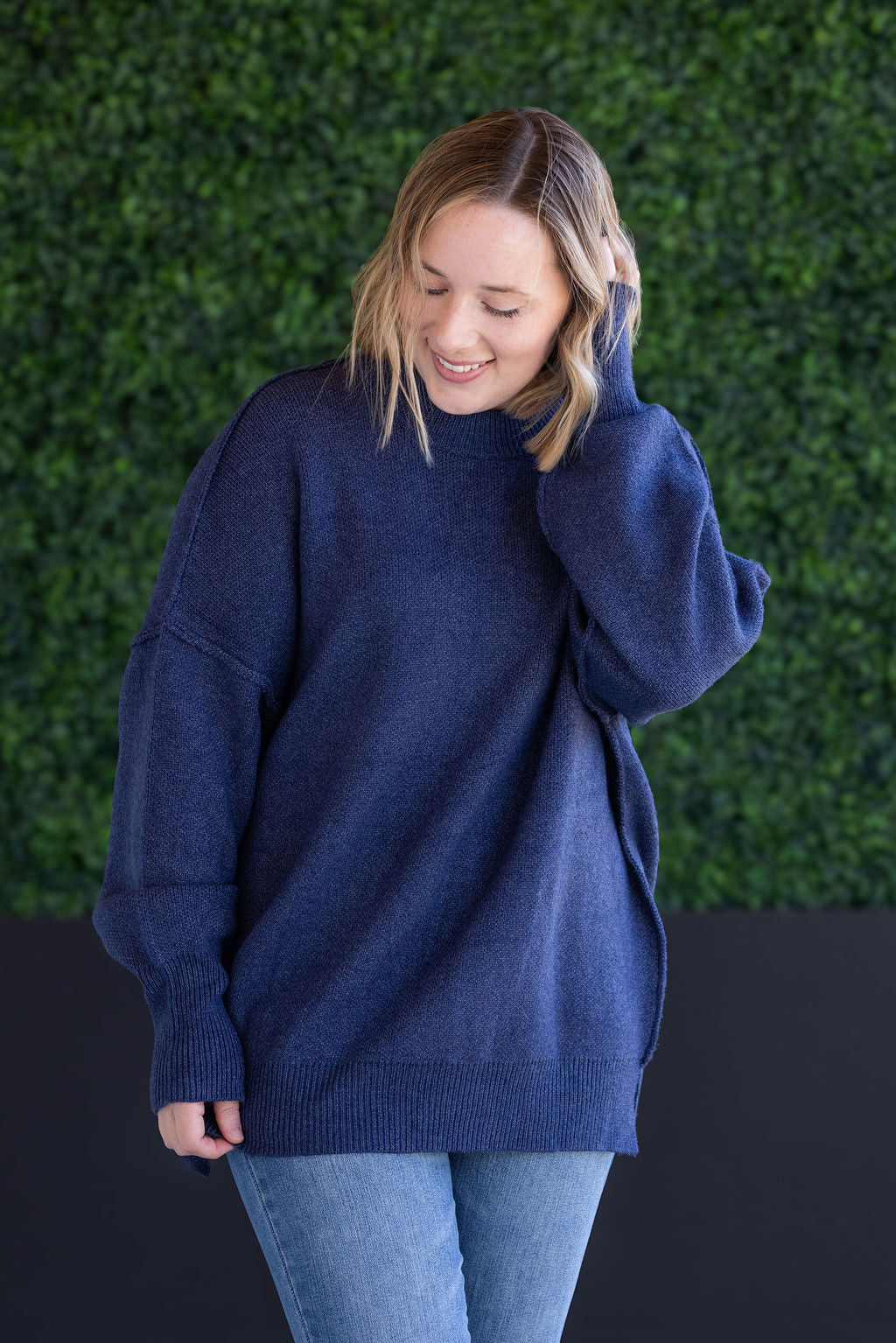 Aurora Cozy Sweater - Navy