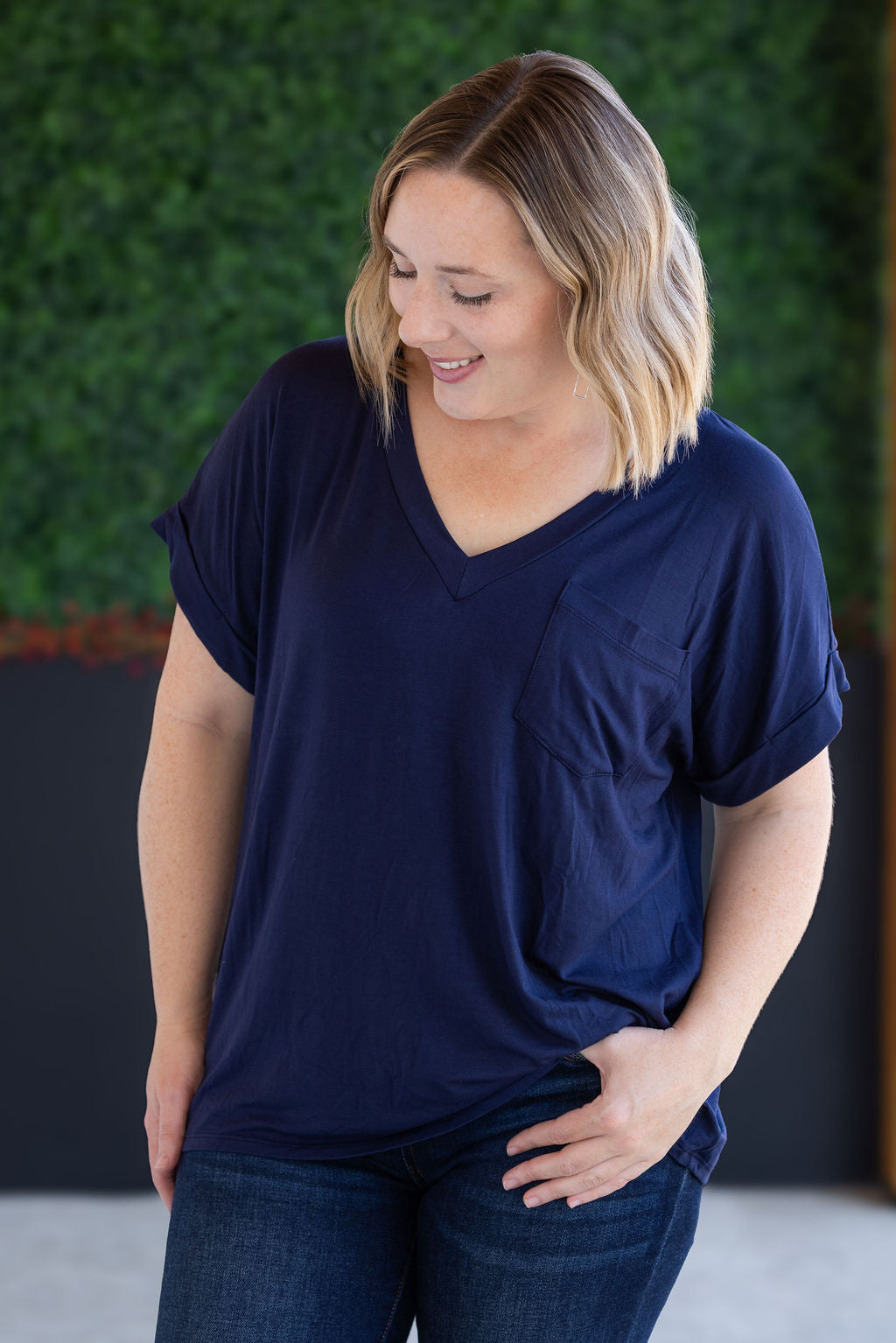 Sierra Pocket Top - Navy