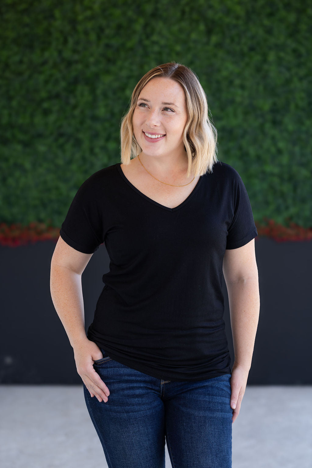 Chloe Cozy Tee - Black