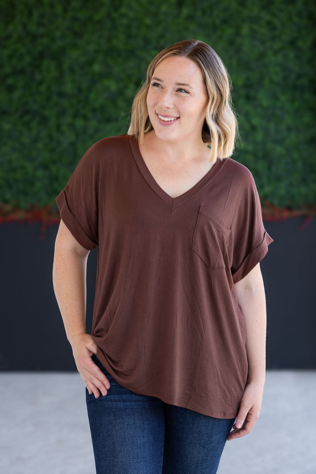 Sierra Pocket Top - Brown