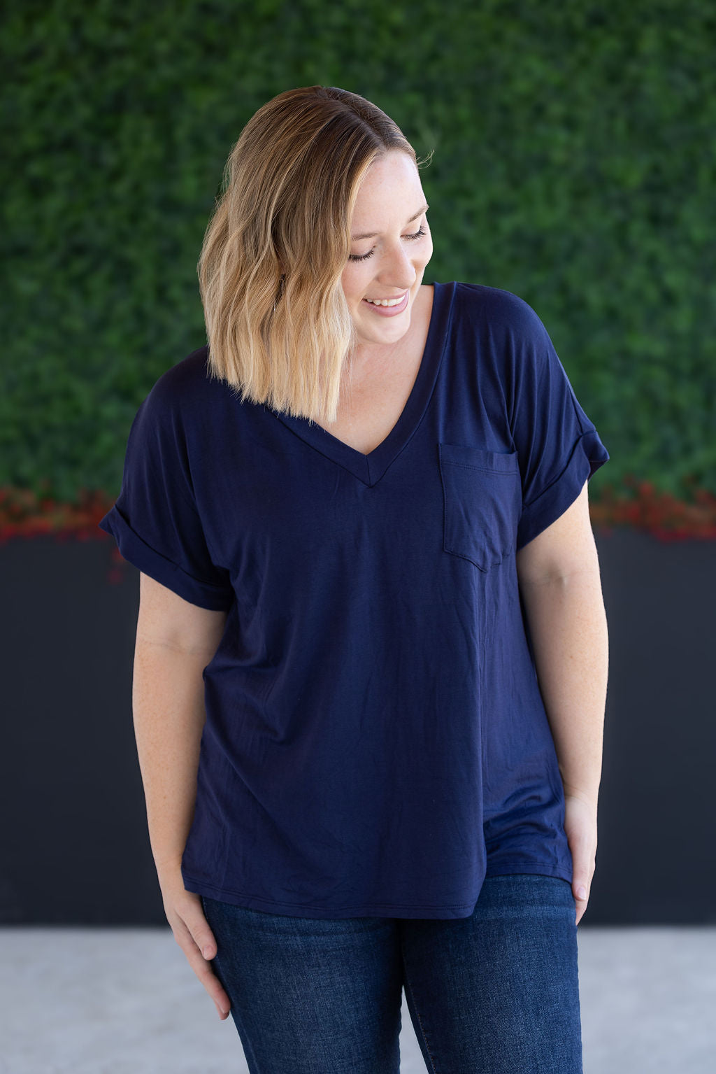 Sierra Pocket Top - Navy