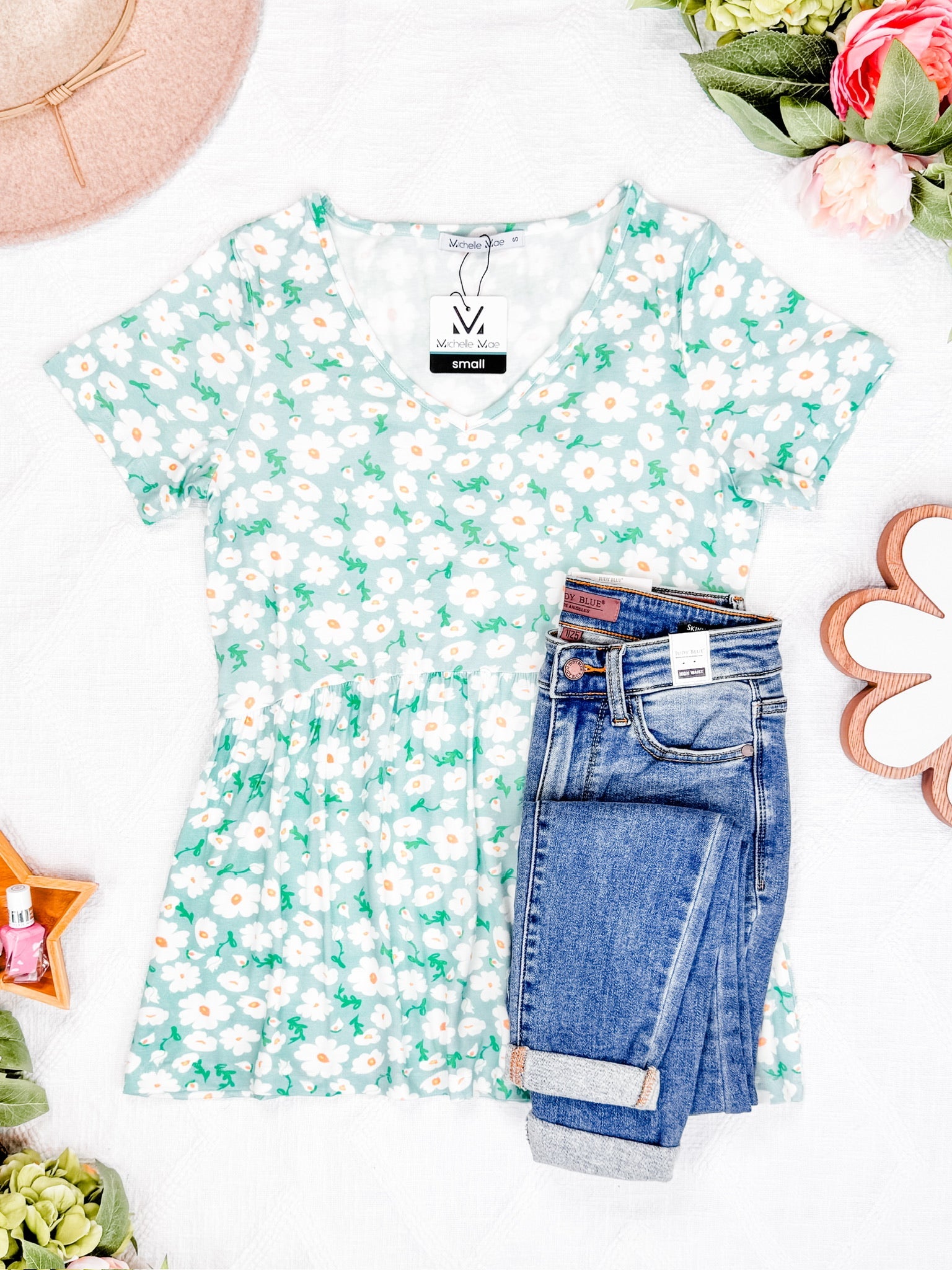 Sarah Ruffle Short Sleeve - Green Floral