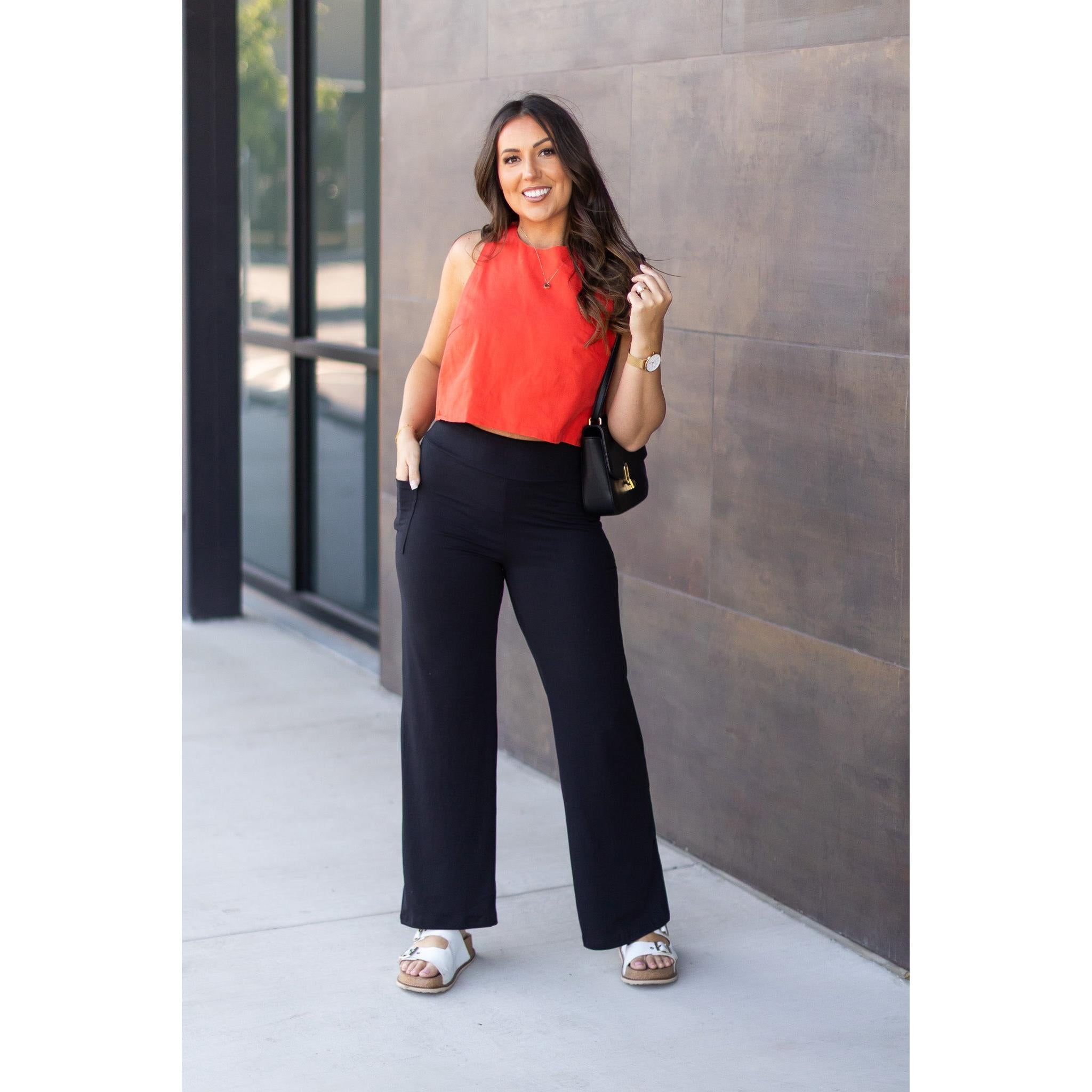 High-waisted black wide leg pants with pockets by Julia Rose, Julia Rose women’s wide leg pants lifestyle image
