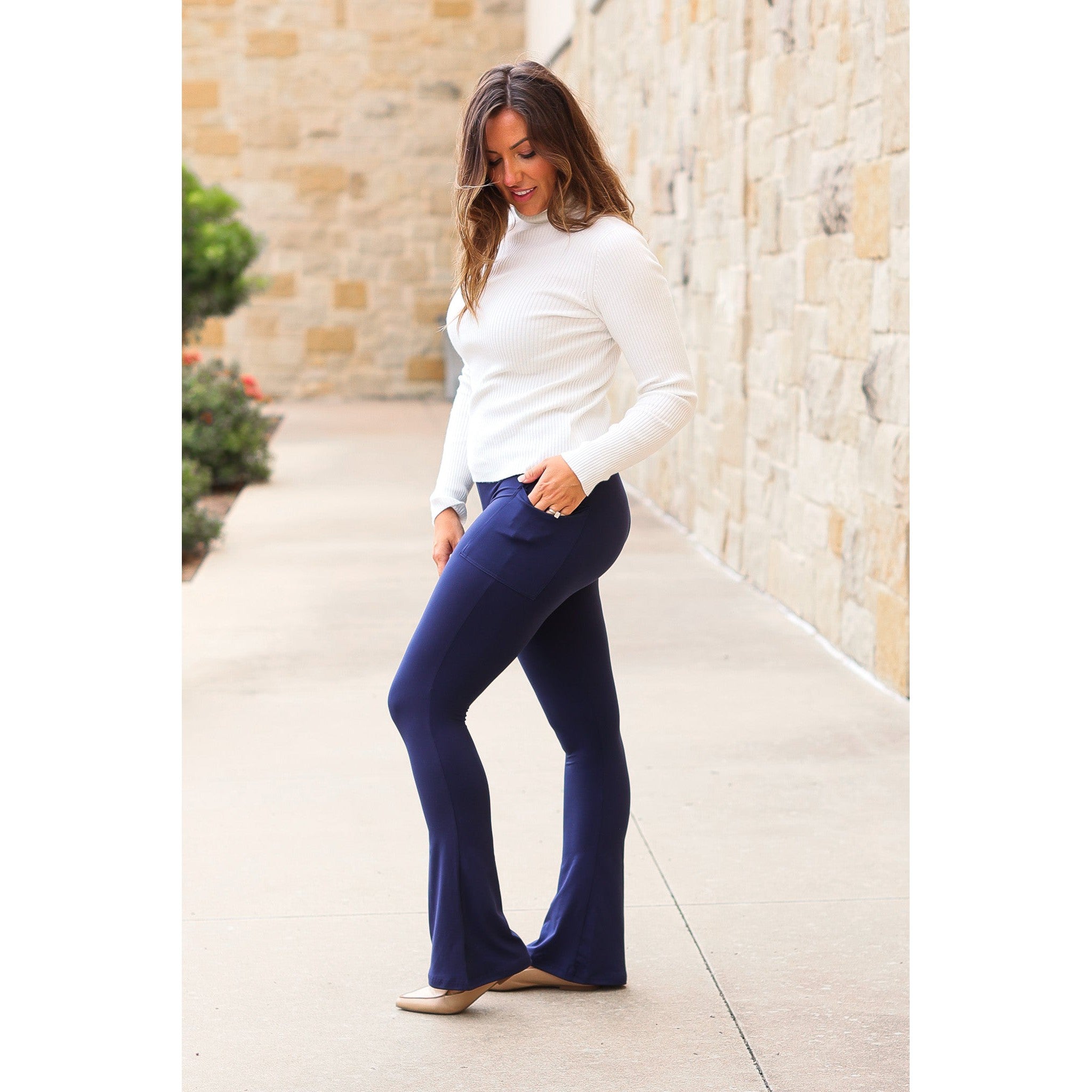 Ready to Ship | The Niko - Navy FLARE Leggings with Pocket