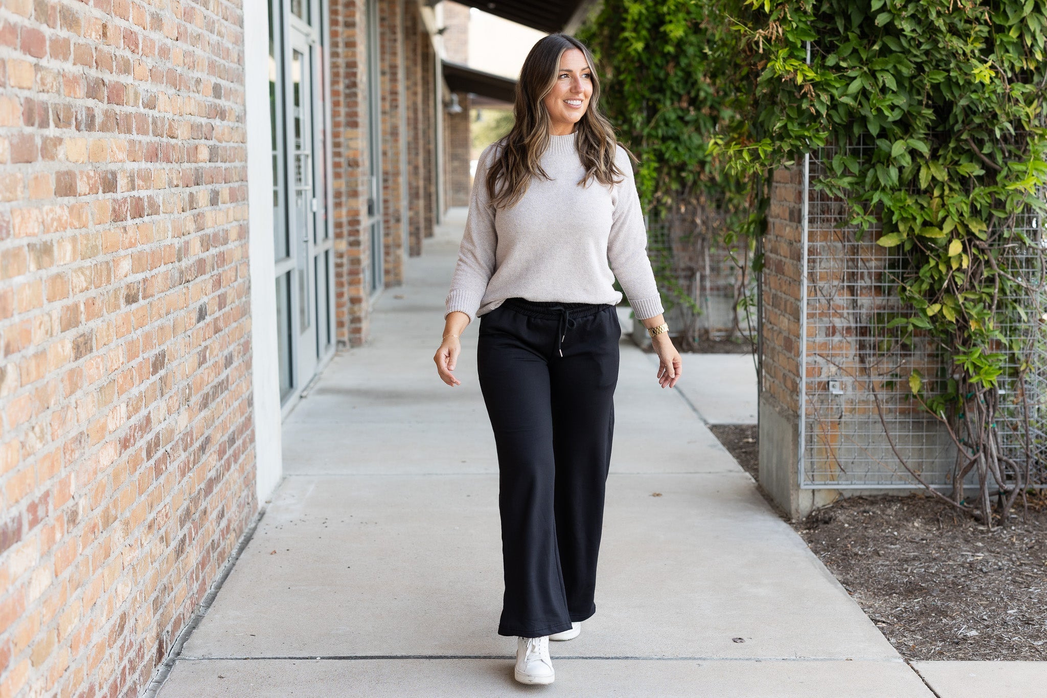 Ready to Ship | The Jenna - Comfy Wide Leg Fleece pants*
