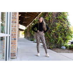 Ready to Ship | The Bianca - Leopard Bats Leggings *