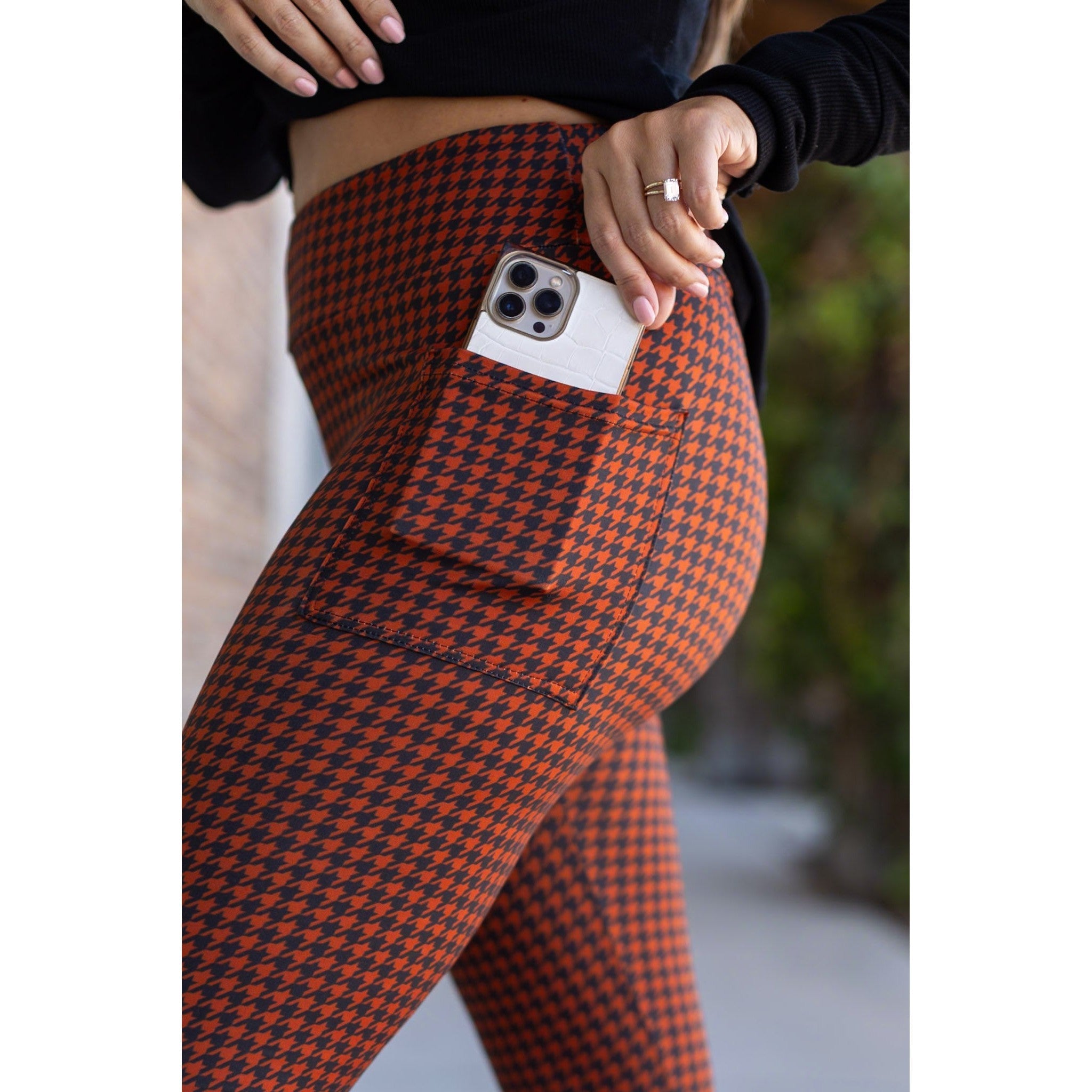 Ready to Ship | The Autumn Houndstooth Full Length Leggings