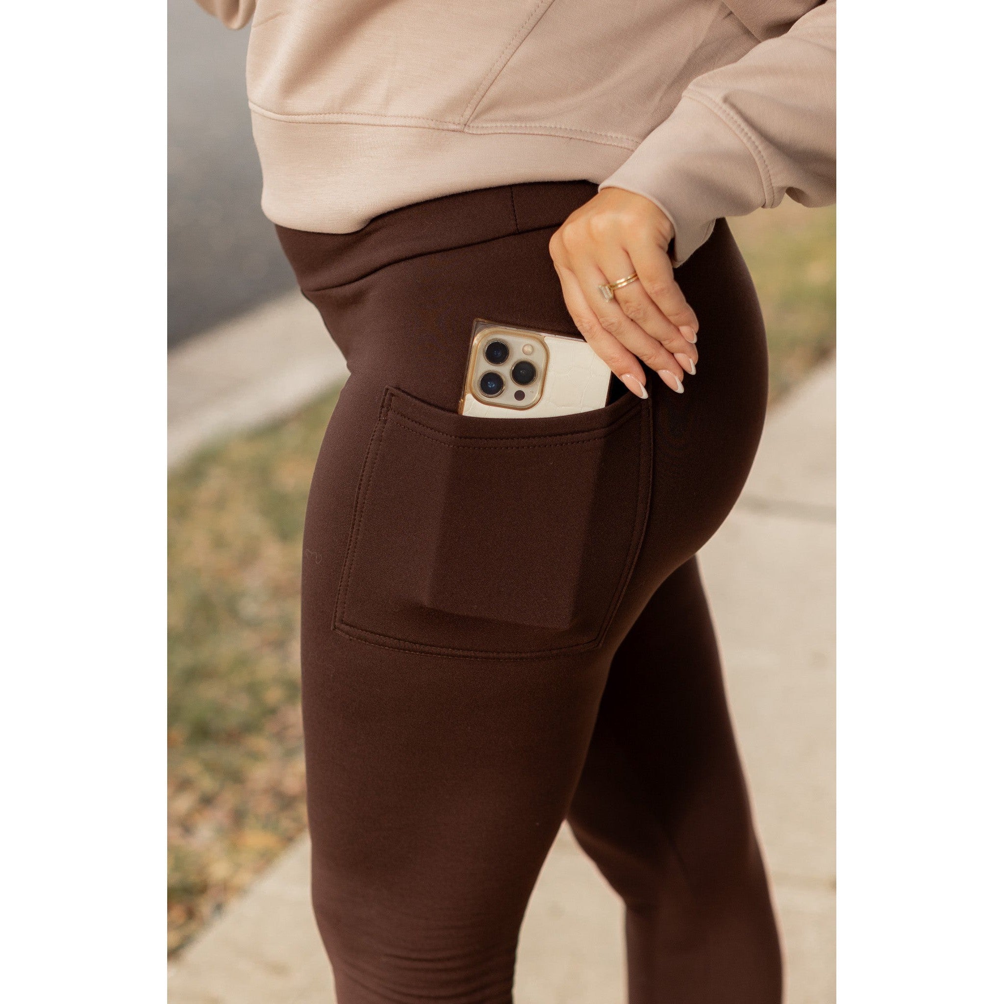 PreOrder  | The Belle - Brown FLEECE Full Length Leggings with Pockets*