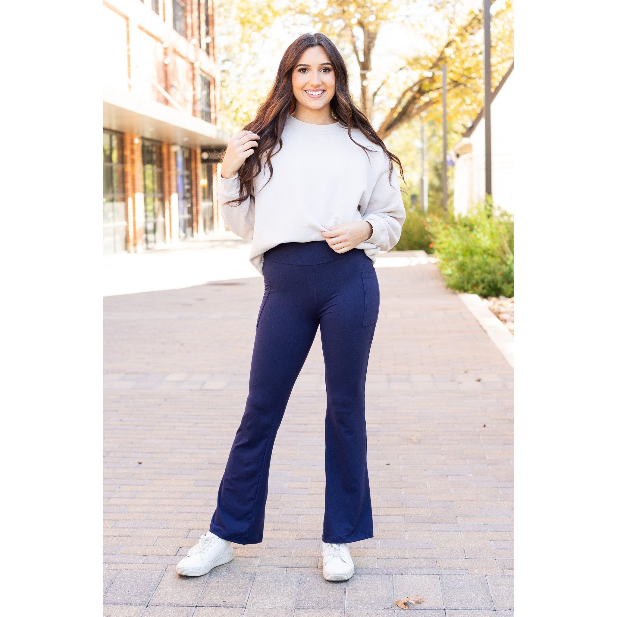 Full length navy bootcut leggings with side pockets Flattering women’s bootcut leggings in navy blue by Julia Rose
