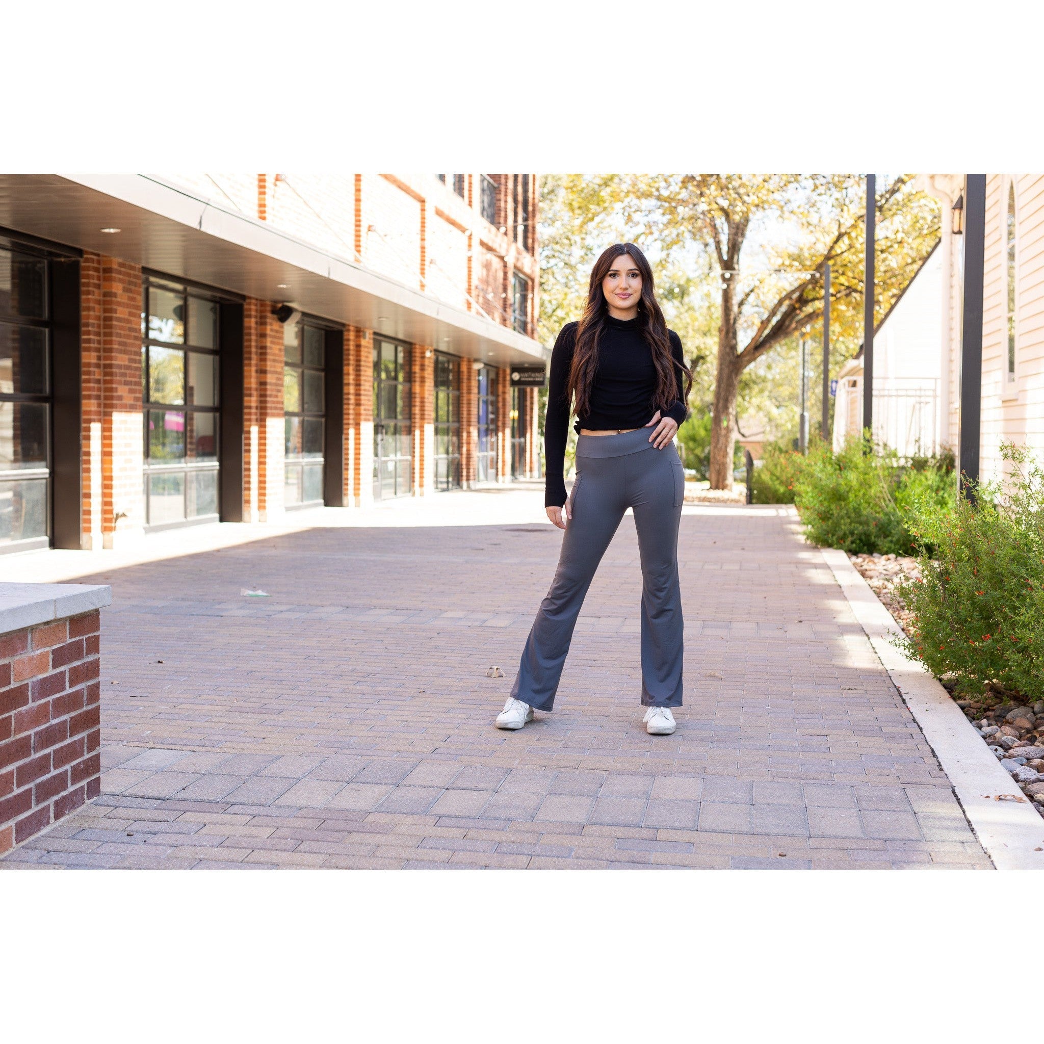 Ready to Ship | The Cassie - 30  CHARCOAL Bootcut Leggings with Pockets