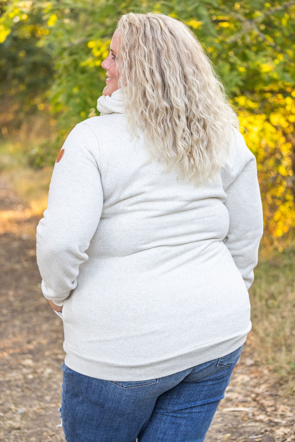 Quinn ZipUp Cowl - Oatmeal